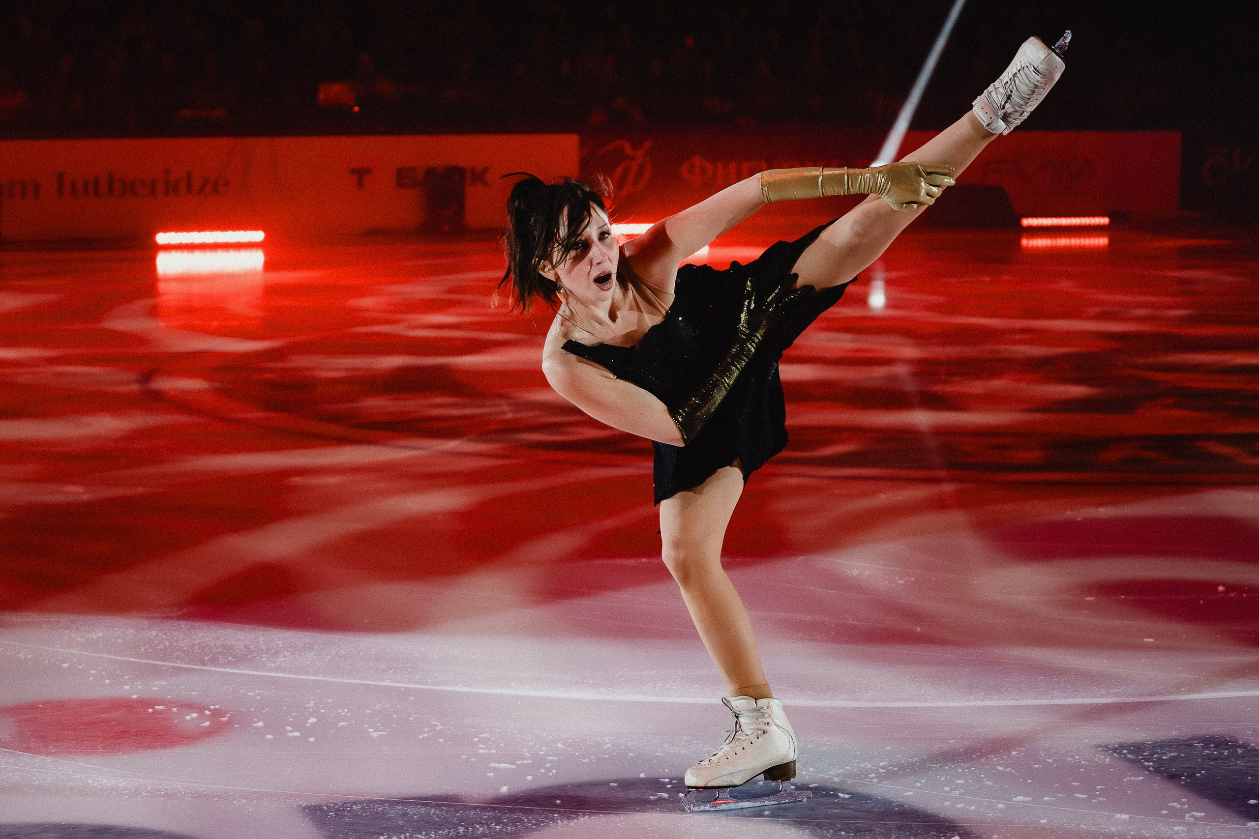 Шоу Этери Тутберидзе в Новосибирске. Воробьева Ксения — Спортивный и танцевальный фотограф Новосибирск