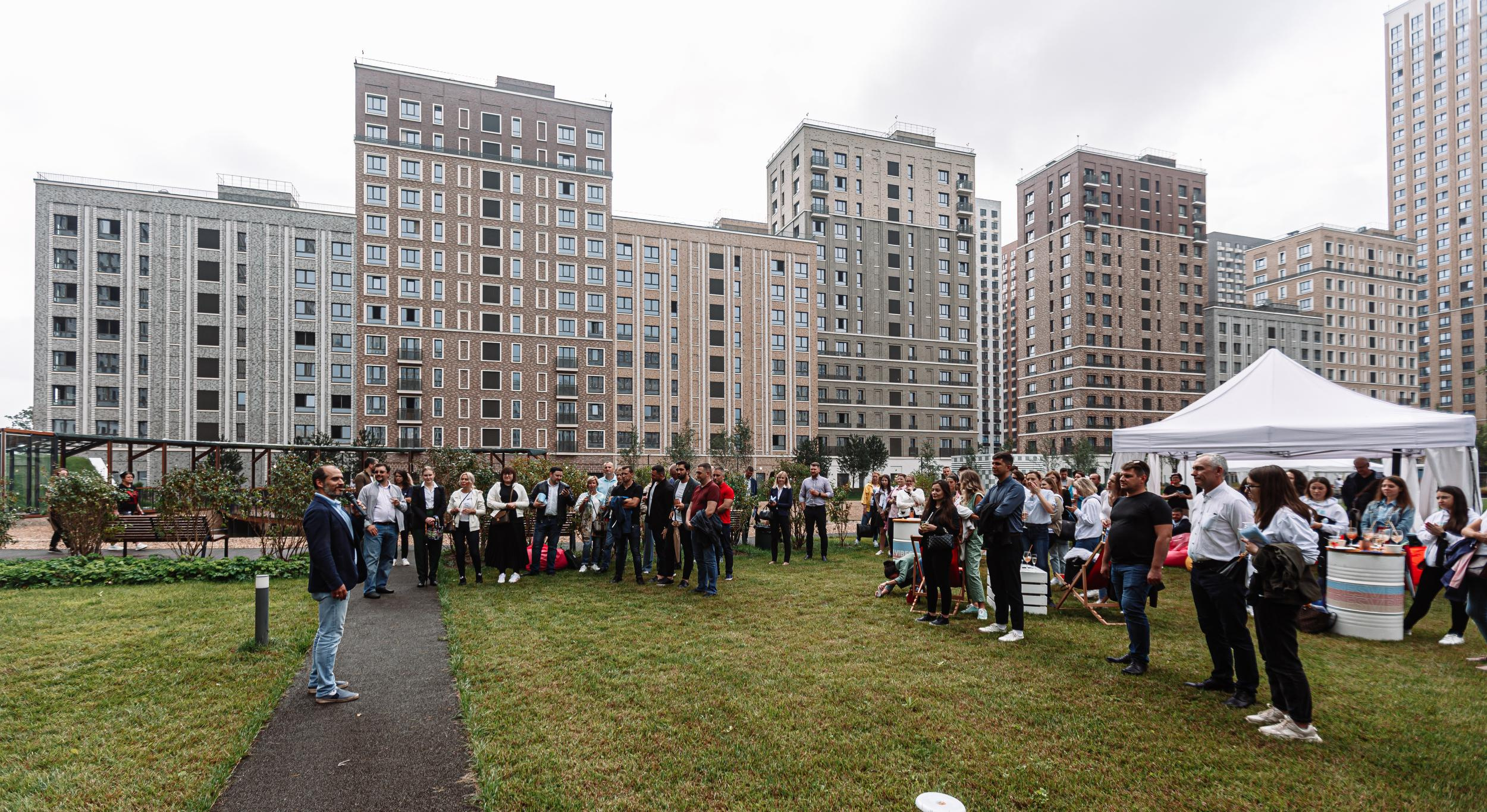 День строителя MR Group репортажа съемка. Свадебный фотограф в Москве | Антон Матвеев