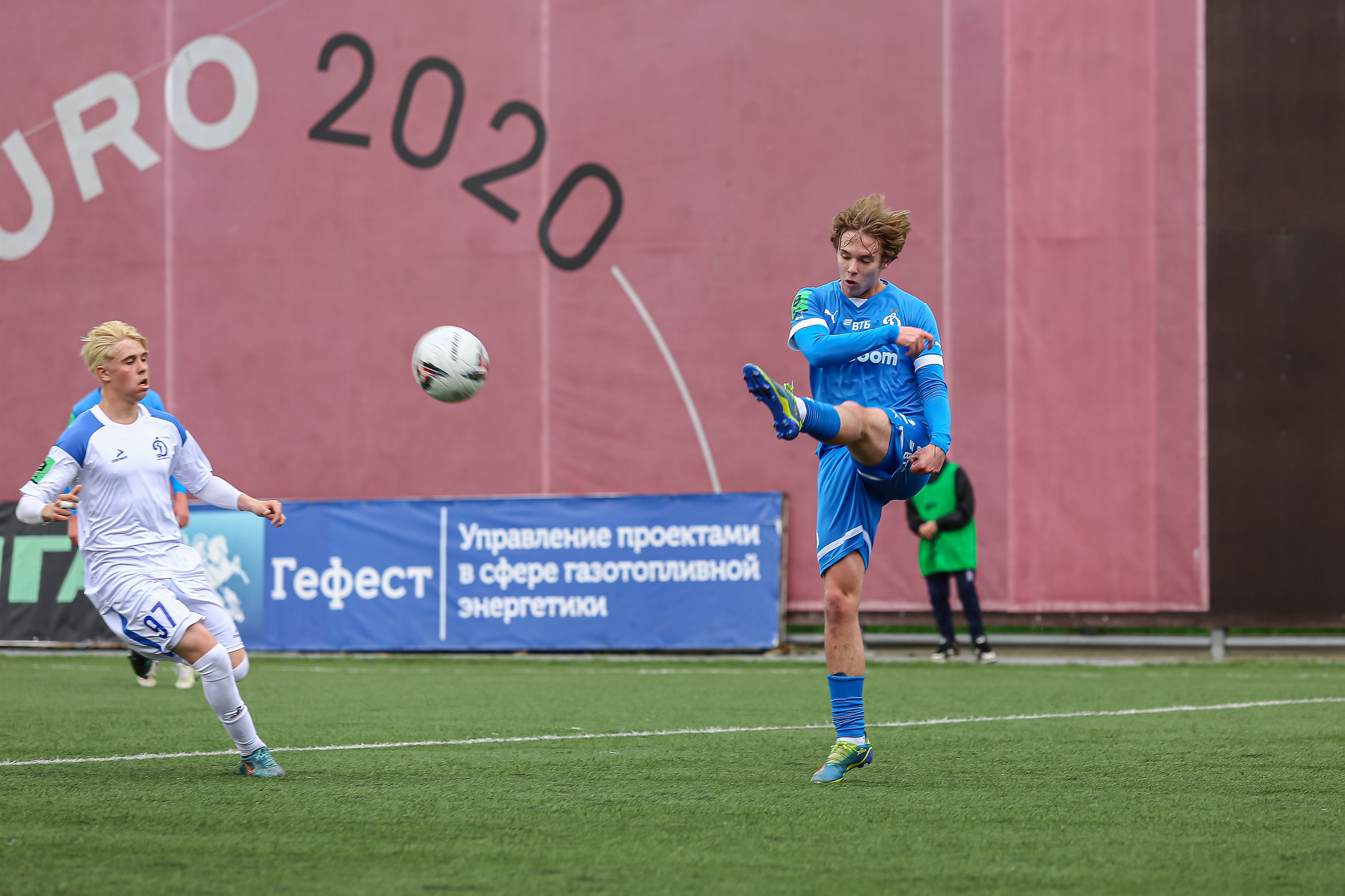 Футбольный матч между командами Динамо СПБ — Динамо 2. Сергей Гусев — спортивная фотография, виртуальные туры, 3д панорамы