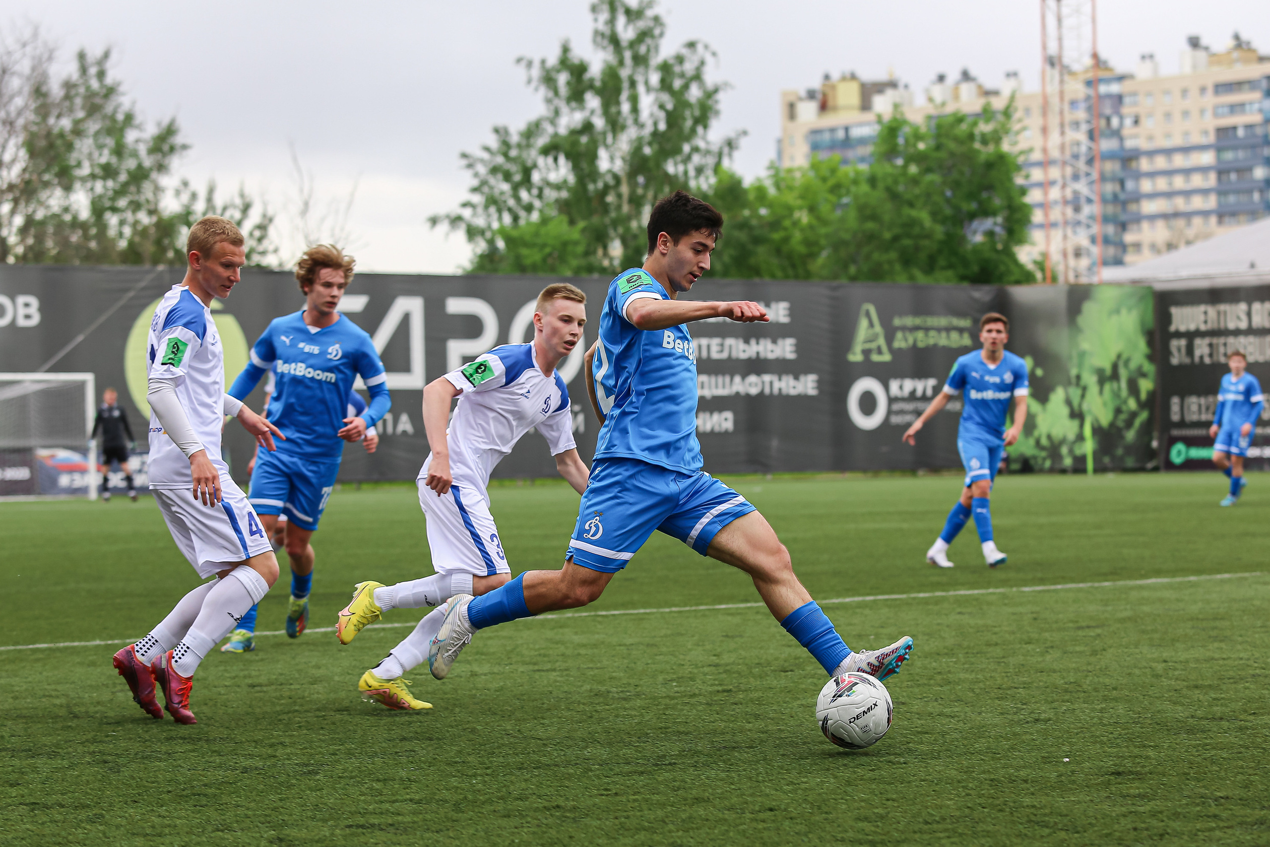 Футбольный матч между командами Динамо СПБ — Динамо 2. Сергей Гусев — спортивная фотография, виртуальные туры, 3д панорамы