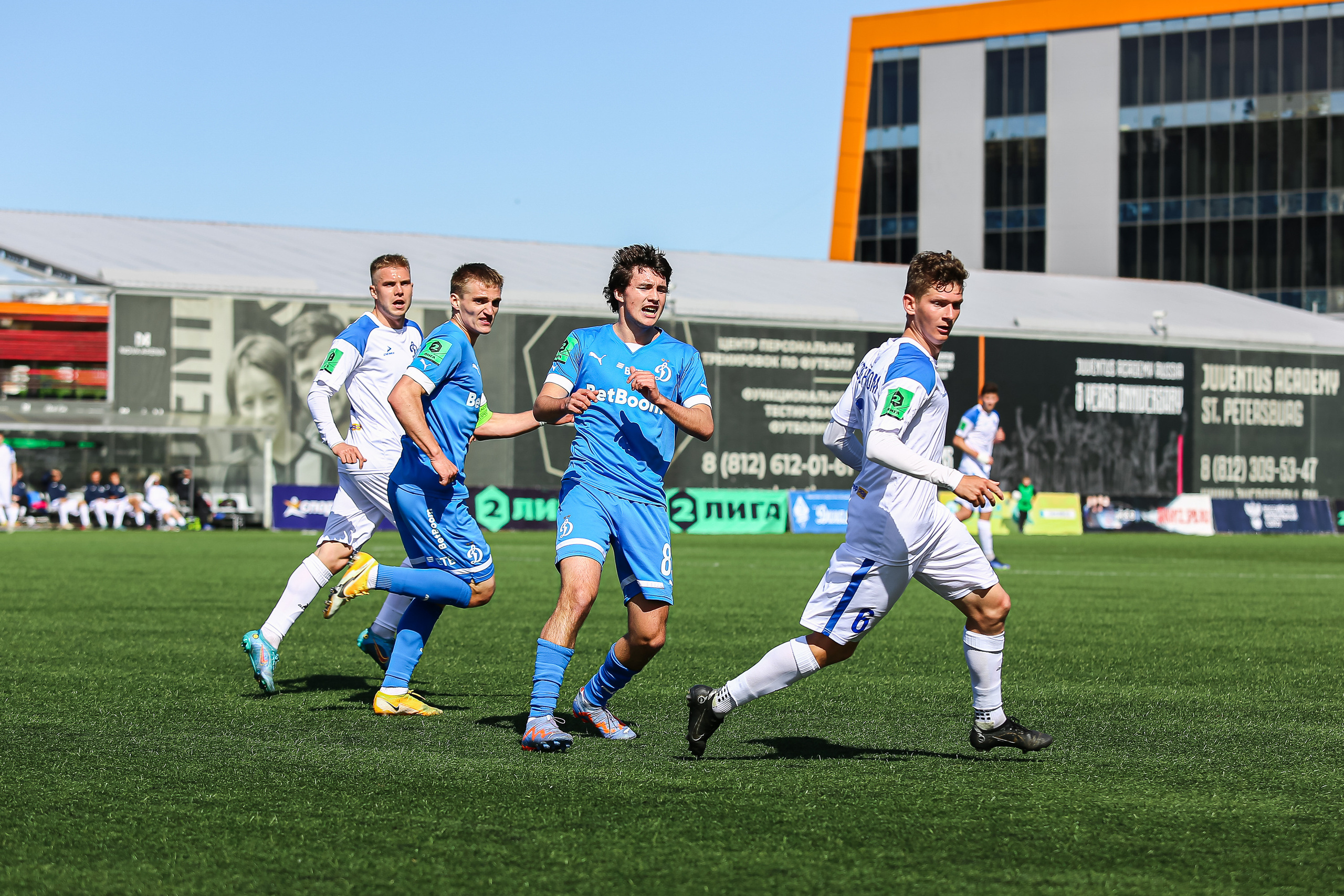 Футбольный матч между командами Динамо СПБ — Динамо 2. Сергей Гусев — спортивная фотография, виртуальные туры, 3д панорамы