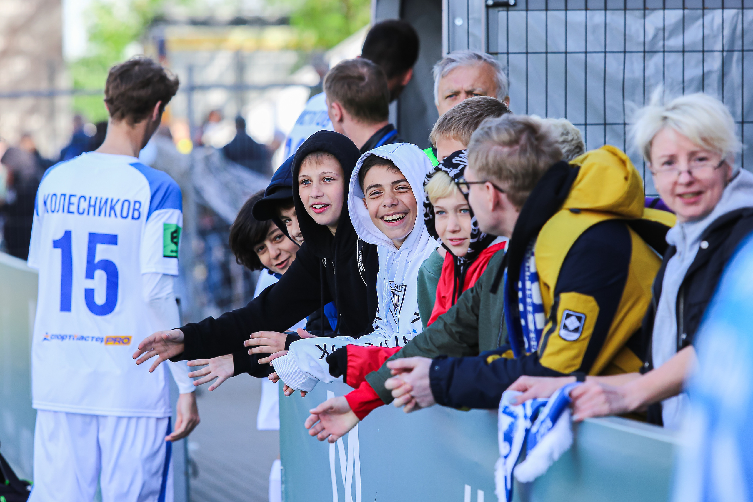 Футбольный матч между командами Динамо СПБ — Динамо 2. Сергей Гусев — спортивная фотография, виртуальные туры, 3д панорамы