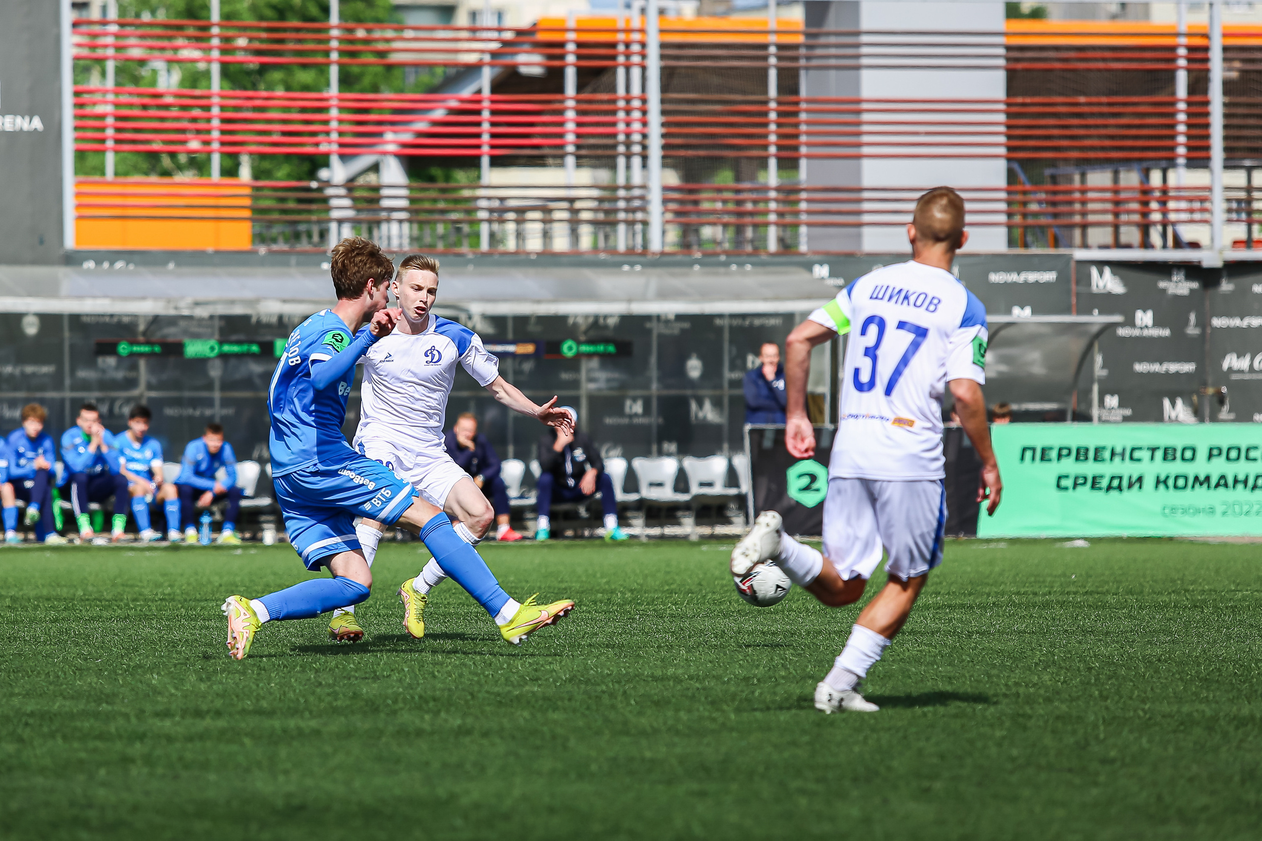 Футбольный матч между командами Динамо СПБ — Динамо 2. Сергей Гусев — спортивная фотография, виртуальные туры, 3д панорамы