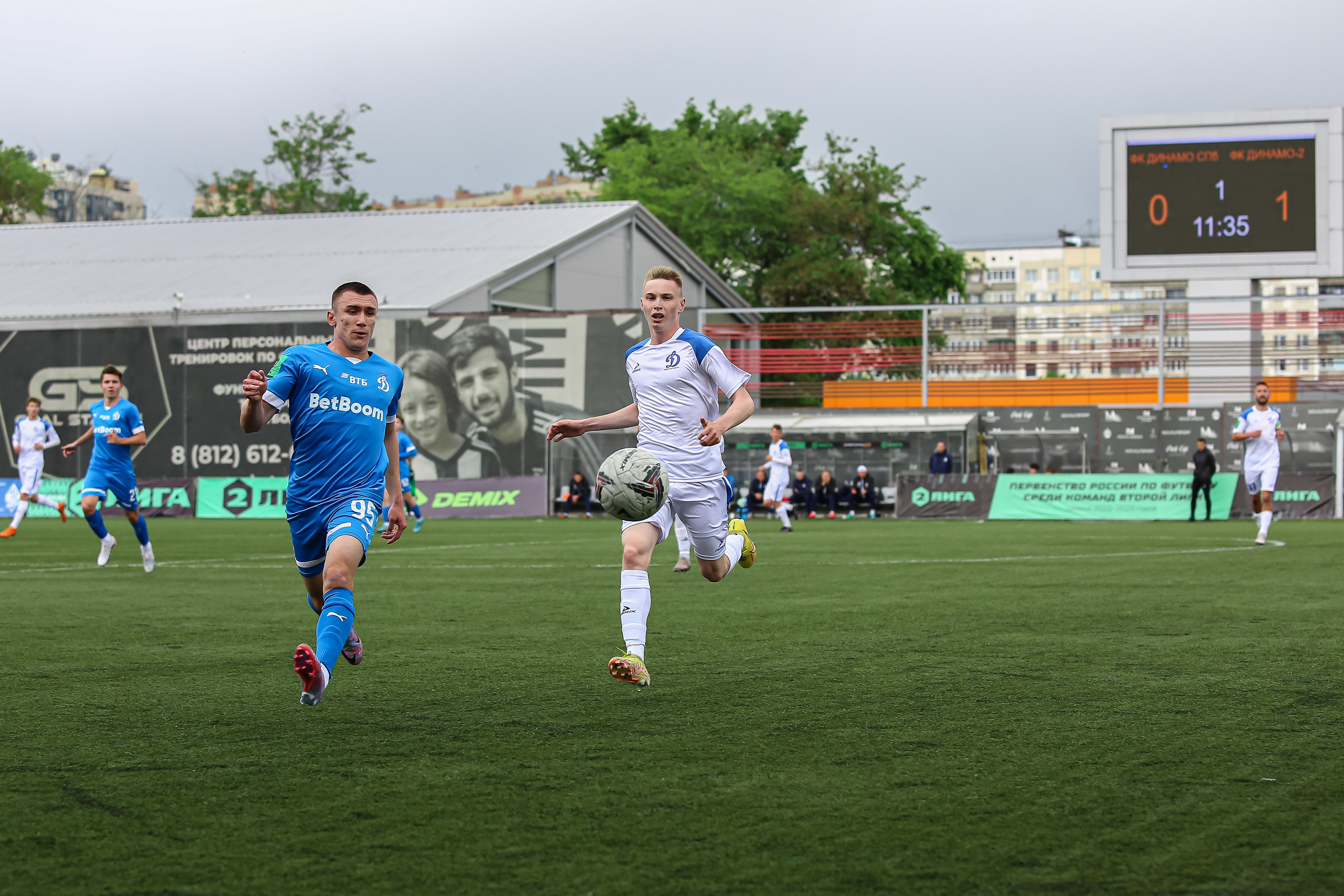 Футбольный матч между командами Динамо СПБ — Динамо 2. Сергей Гусев — спортивная фотография, виртуальные туры, 3д панорамы