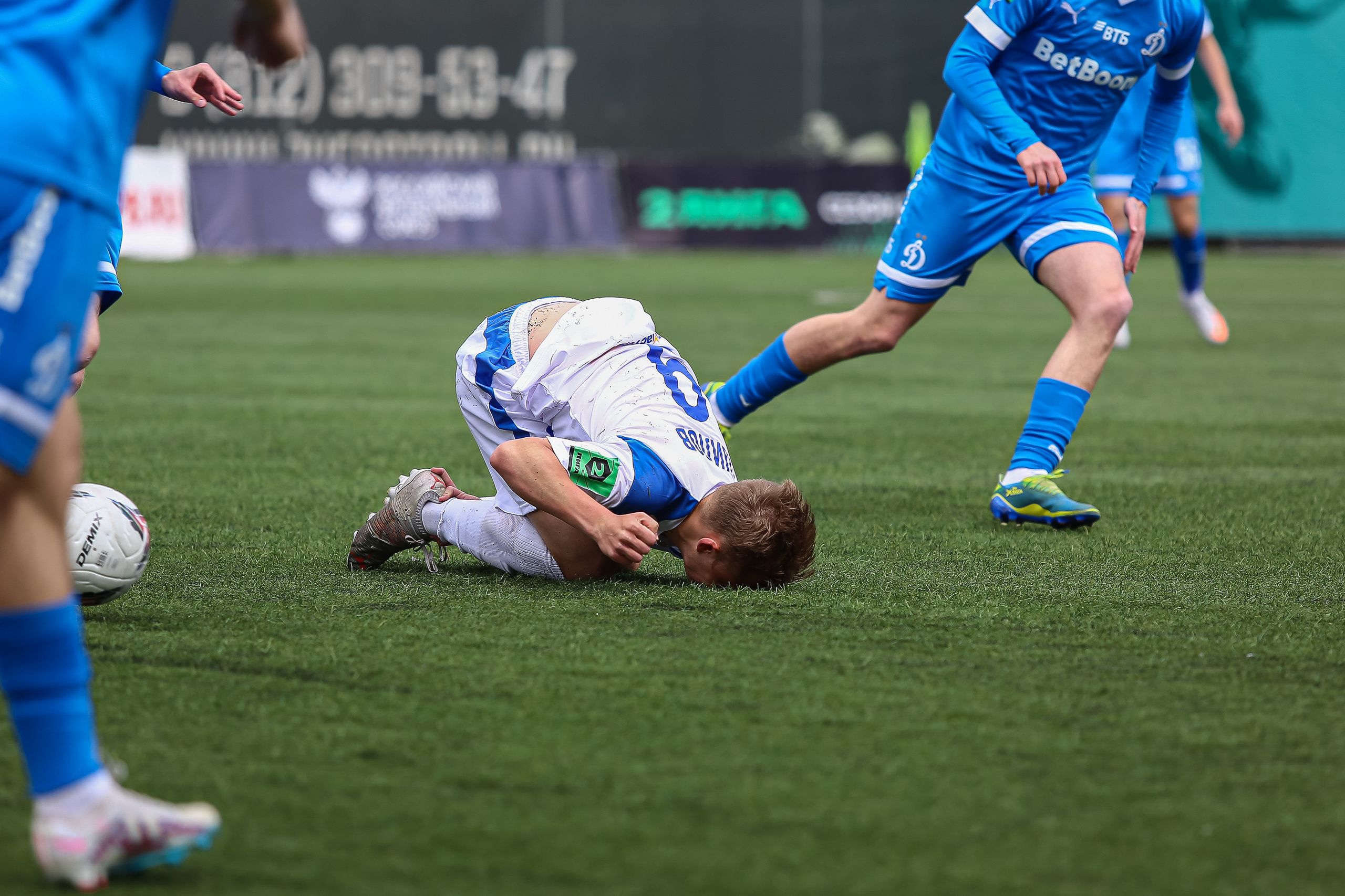 Футбольный матч между командами Динамо СПБ — Динамо 2. Сергей Гусев — спортивная фотография, виртуальные туры, 3д панорамы