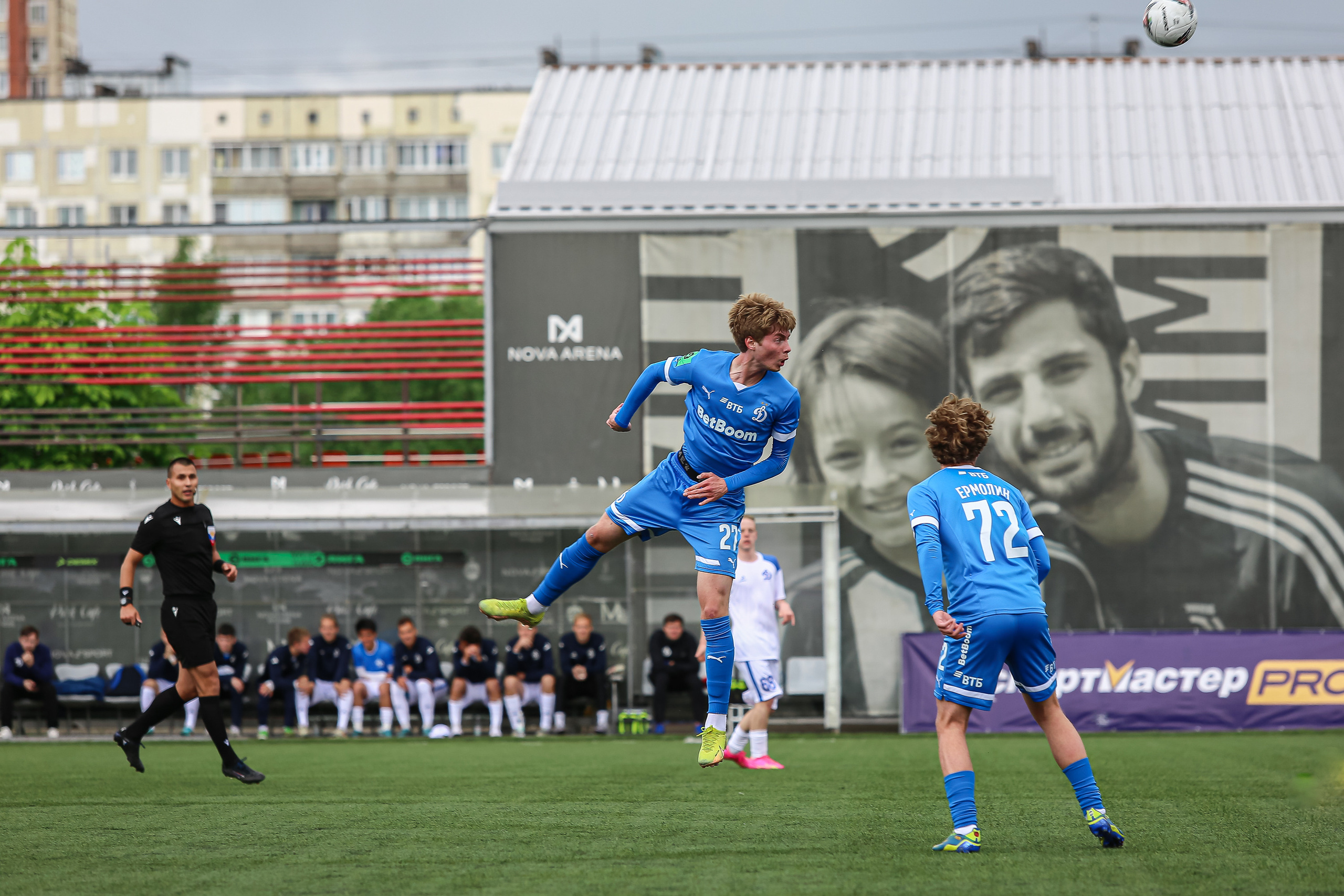 Футбольный матч между командами Динамо СПБ — Динамо 2. Сергей Гусев — спортивная фотография, виртуальные туры, 3д панорамы