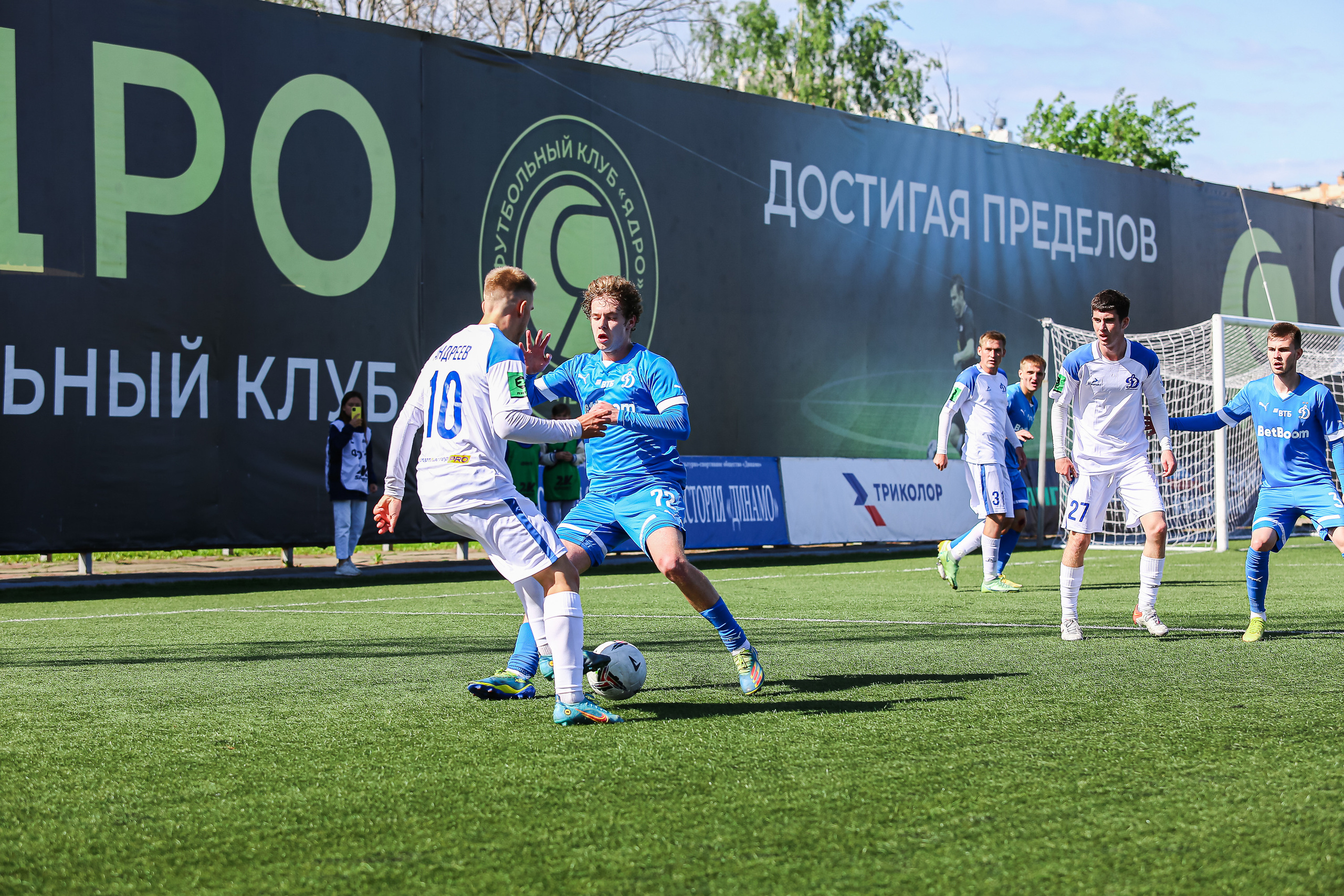 Футбольный матч между командами Динамо СПБ — Динамо 2. Сергей Гусев — спортивная фотография, виртуальные туры, 3д панорамы