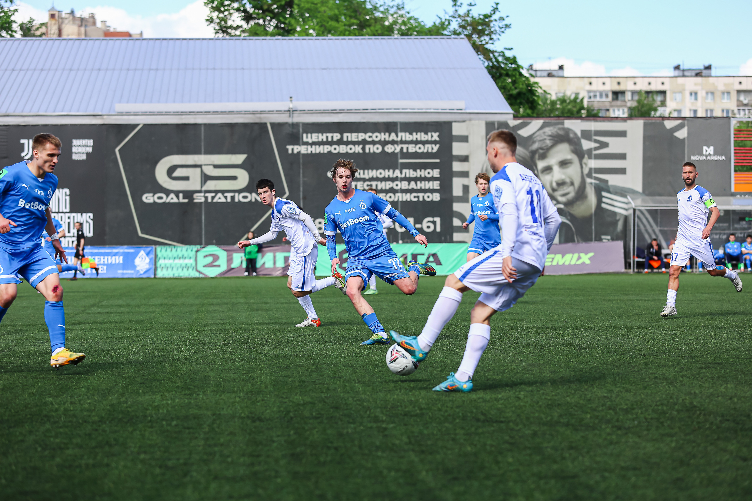 Футбольный матч между командами Динамо СПБ — Динамо 2. Сергей Гусев — спортивная фотография, виртуальные туры, 3д панорамы