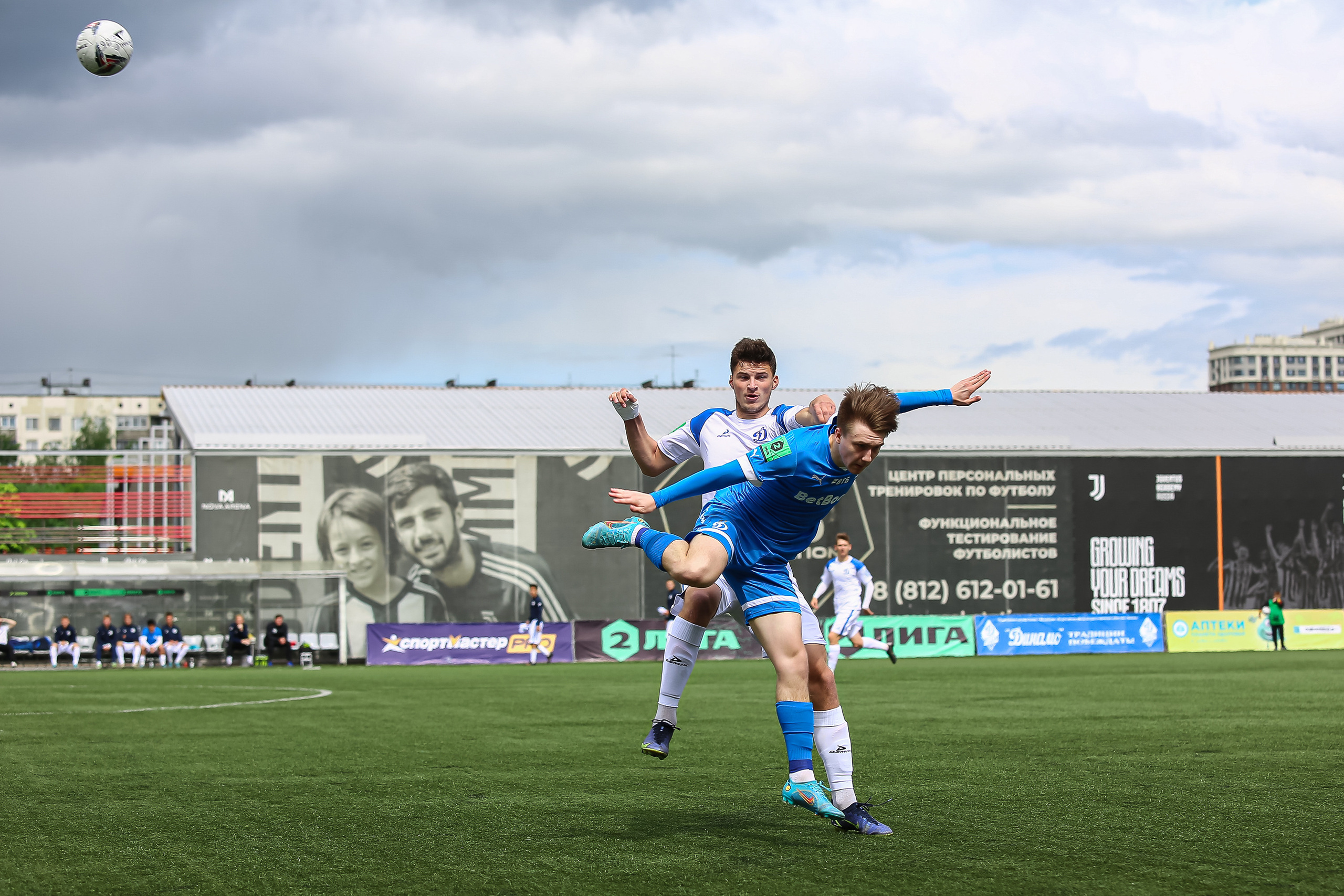 Футбольный матч между командами Динамо СПБ — Динамо 2. Сергей Гусев — спортивная фотография, виртуальные туры, 3д панорамы