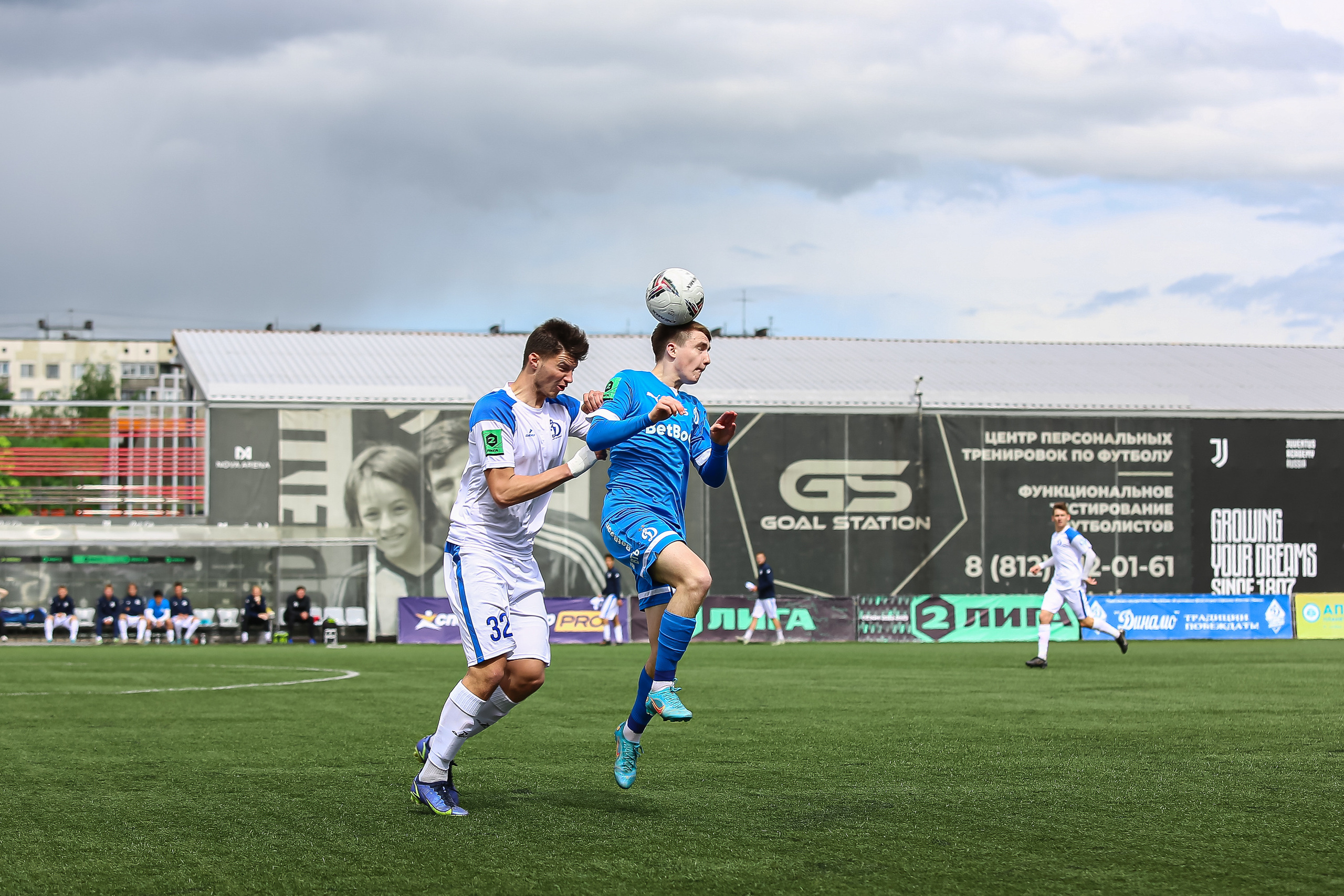 Футбольный матч между командами Динамо СПБ — Динамо 2. Сергей Гусев — спортивная фотография, виртуальные туры, 3д панорамы