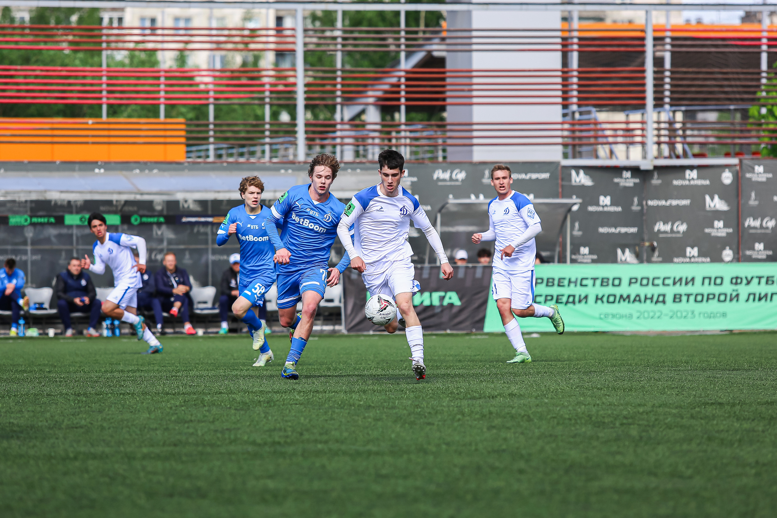 Футбольный матч между командами Динамо СПБ — Динамо 2. Сергей Гусев — спортивная фотография, виртуальные туры, 3д панорамы