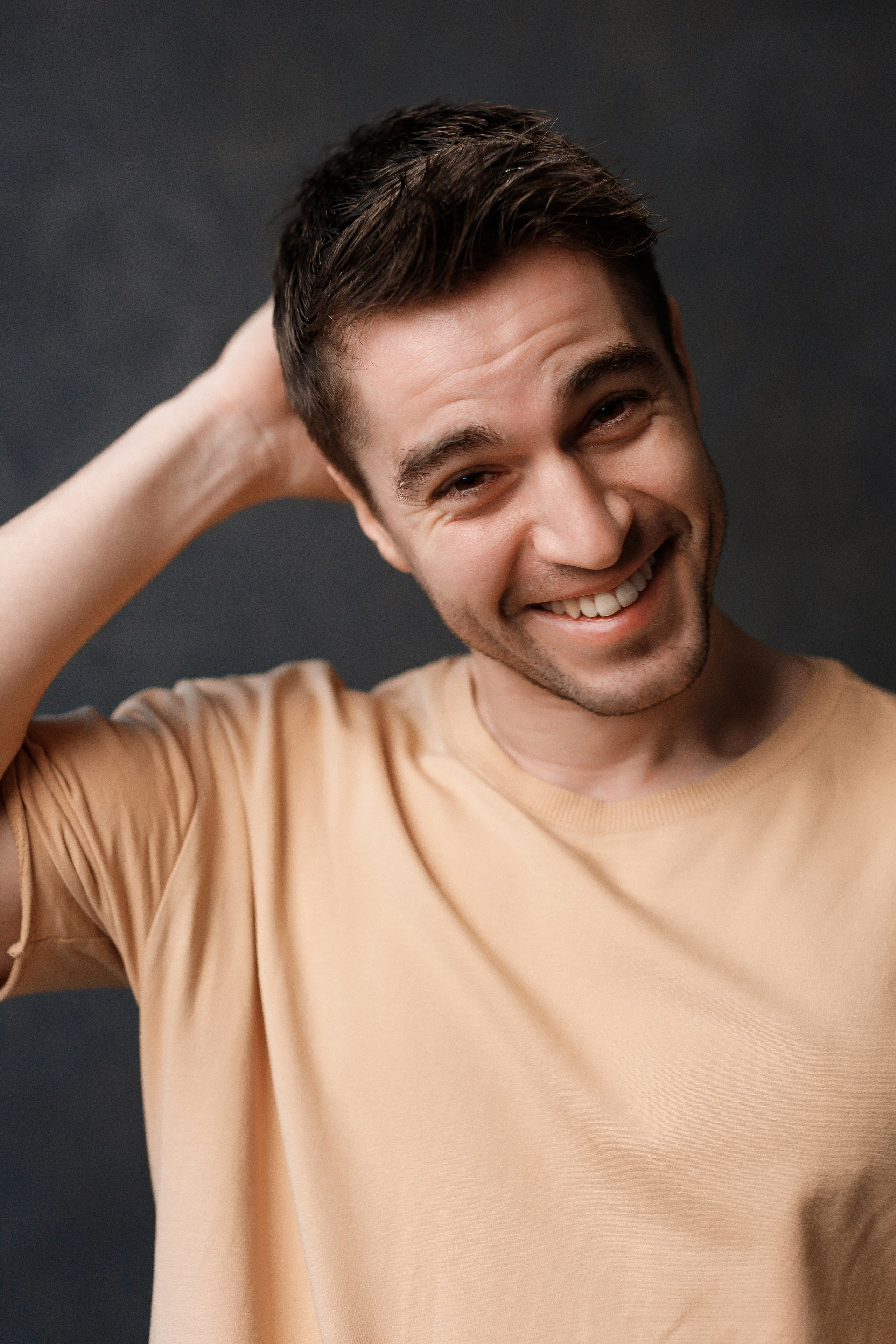 NEVELSKIN. Мария Стеклова контент фотограф и семейный фотограф в Омске и Тюмени