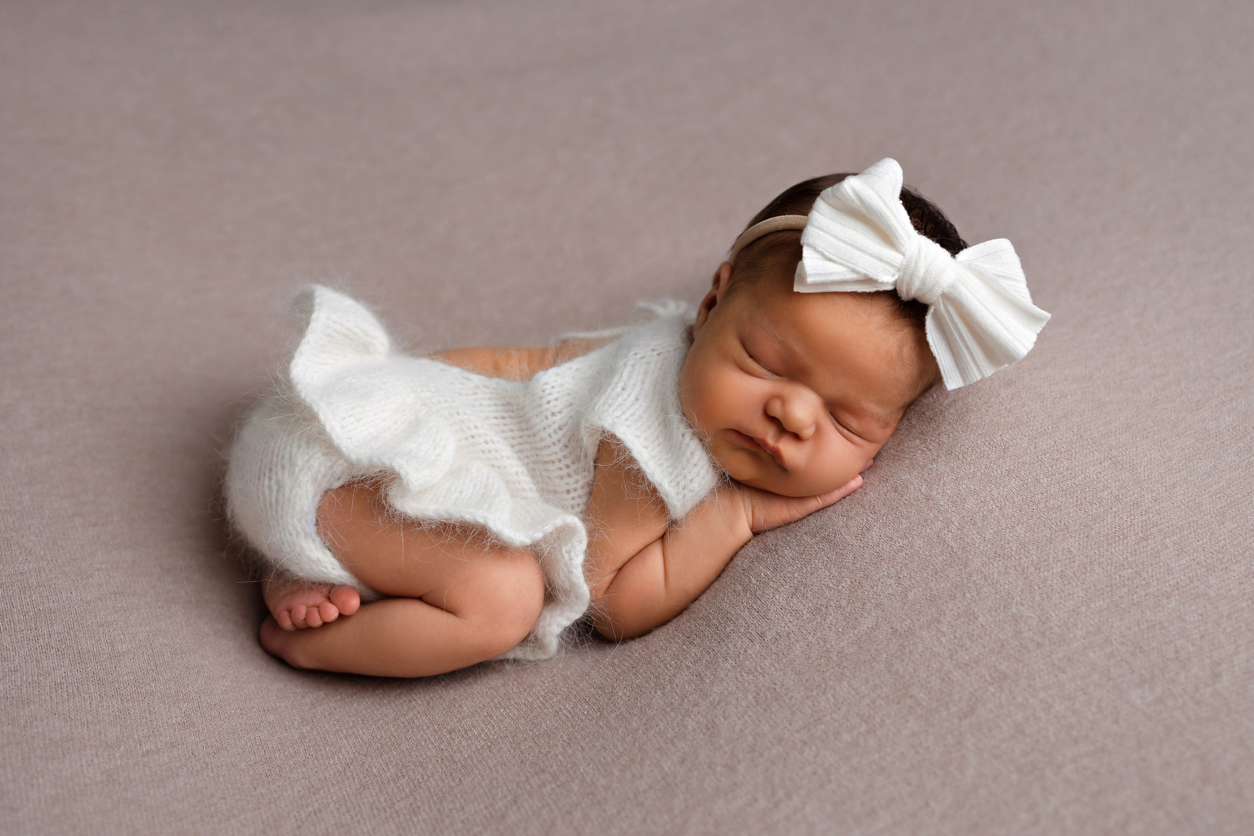 Ньюборн. Яна Кром Фотограф ньюборн в Москве