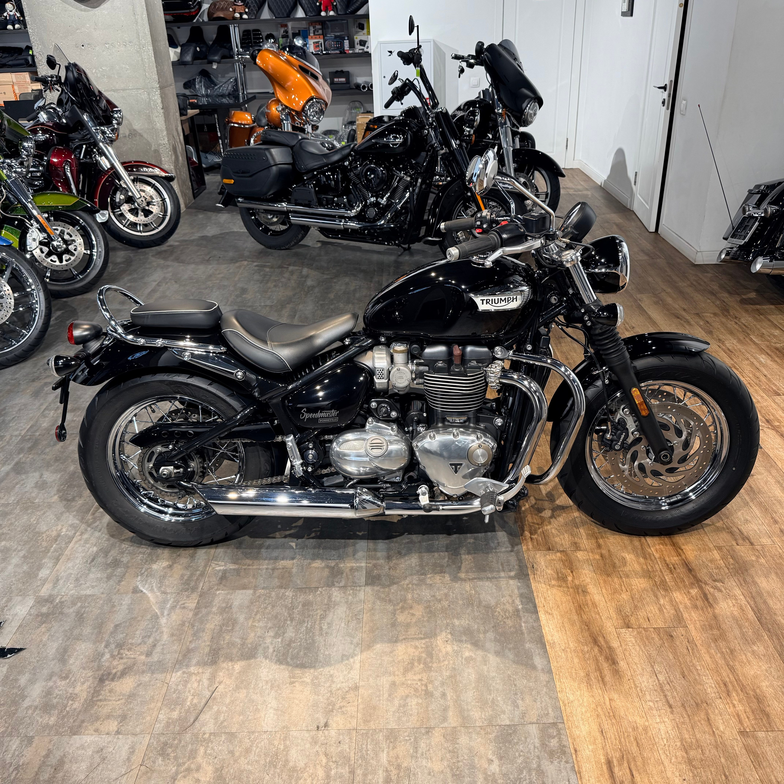 2018 TRIUMPH Bonneville Speedmaster (VIN *SMTD*6014). Hello Davidson, Москва. Только хорошие мотоциклы…