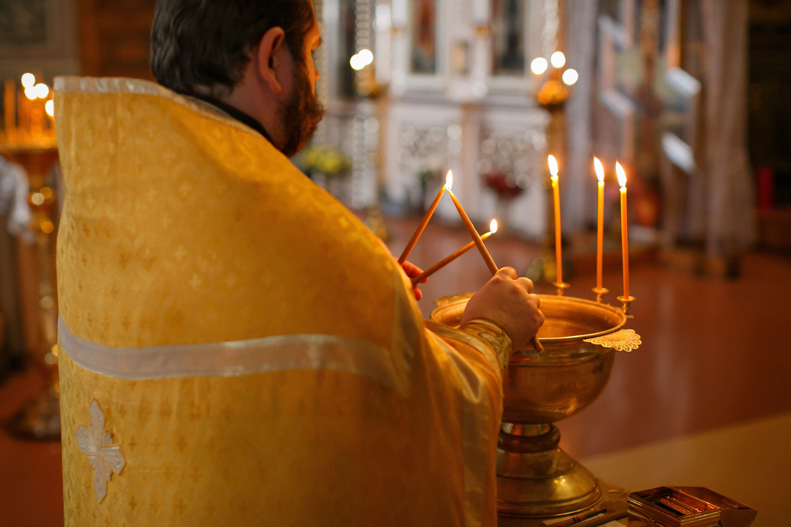 Фотограф на крещение в Сызрани. Свадебный, семейный и школьный фотограф в Сызрани Максим Баталов