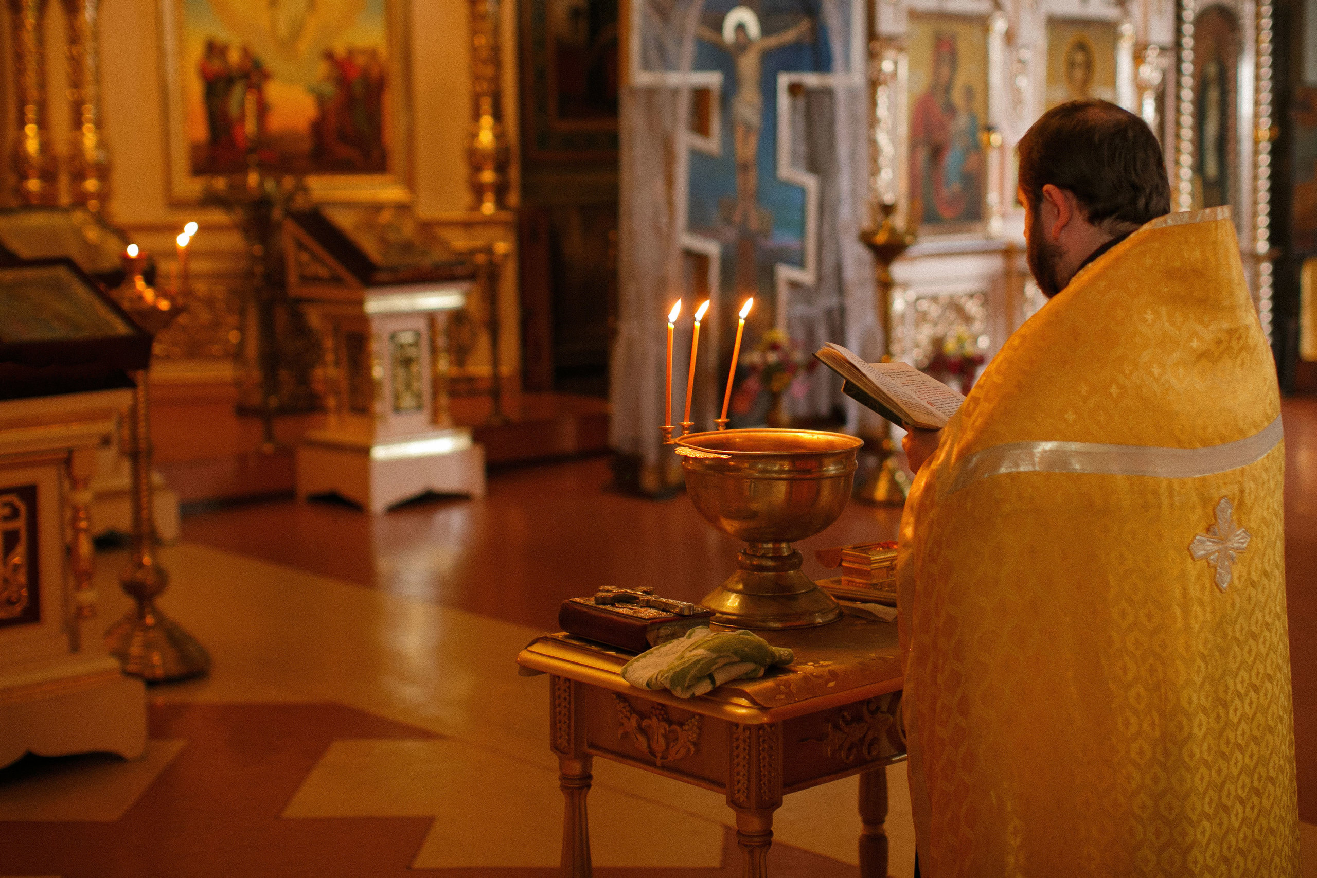 Фотограф на крещение в Сызрани. Свадебный, семейный и школьный фотограф в Сызрани Максим Баталов