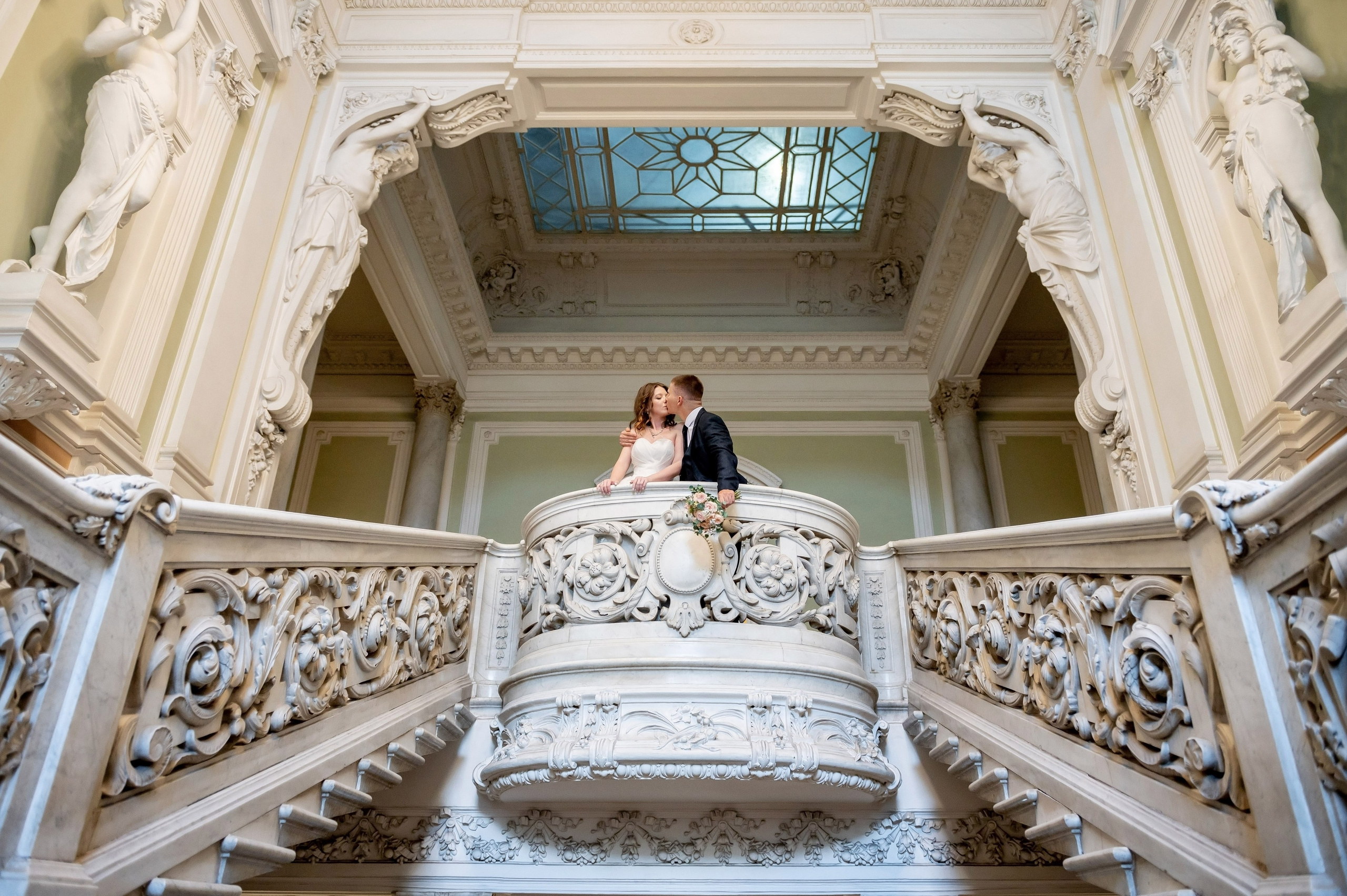 Зажигательная и динамичная свадебная фотосессия Анастасии и Максима. Портретный, семейный и свадебный фотограф в Санкт-Петербурге и в Пушкине Ширяев Денис