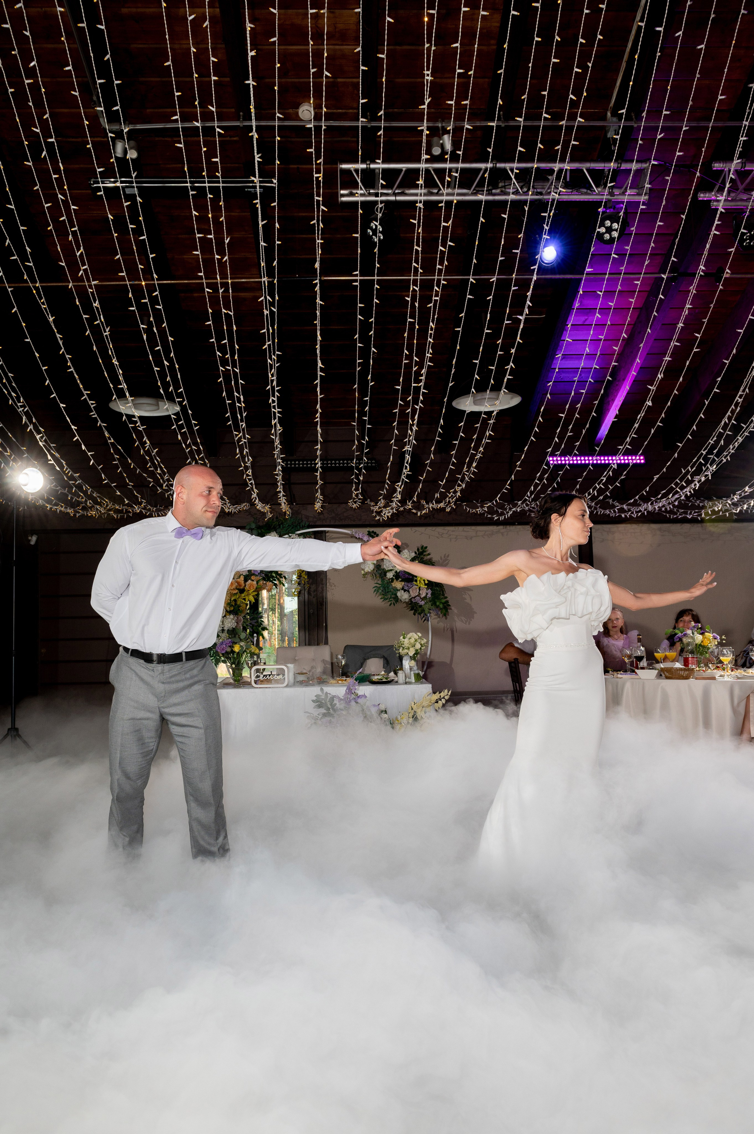 Летняя свадьба В Санкт-Петербурге и красивой выездной регистрацией Даши и Саши. Воздушная свадебная фотосессия в Петербурге. Портретный, семейный и свадебный фотограф в Санкт-Петербурге и в Пушкине Ширяев Денис