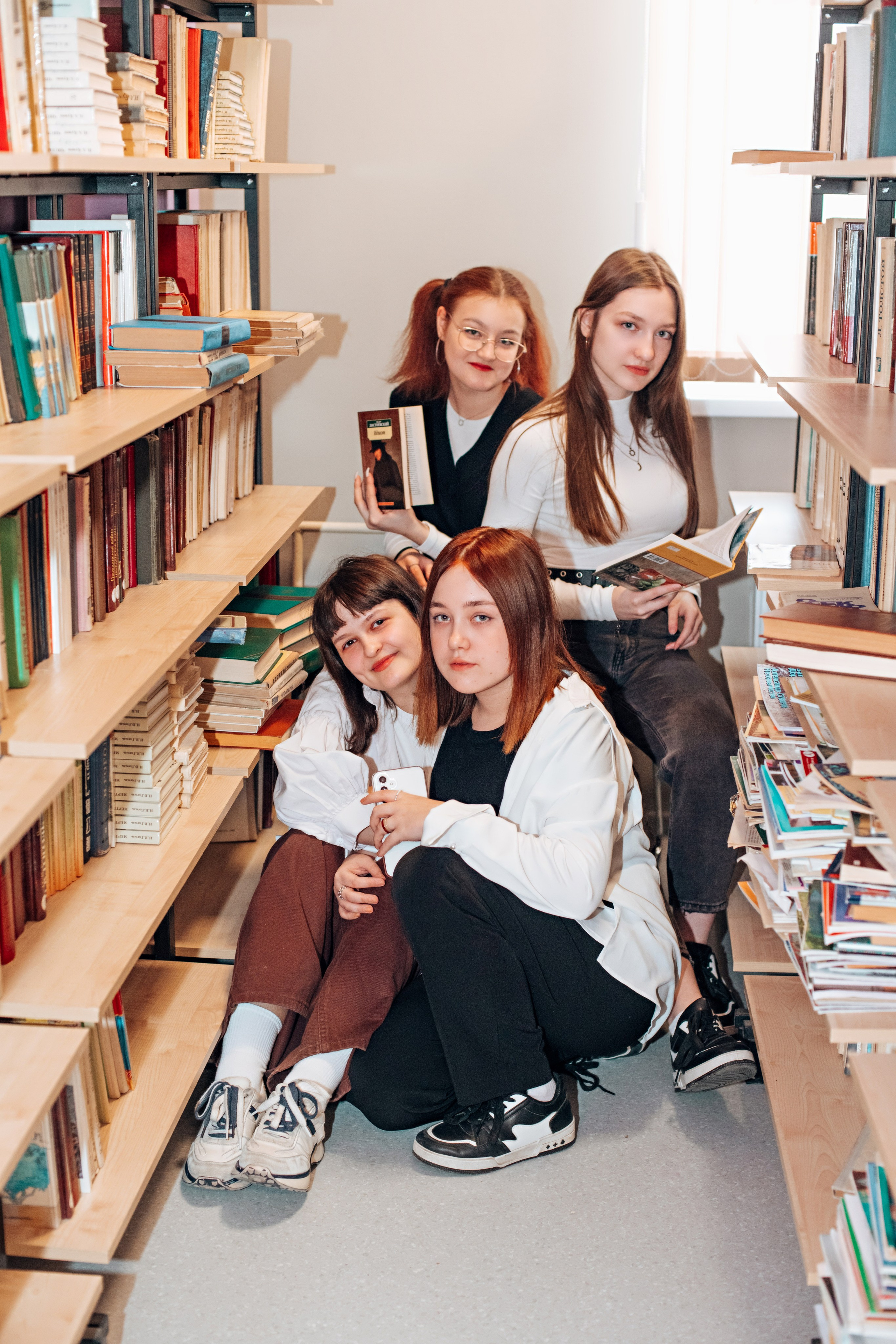 Выпускные альбомы. Фотограф Алла Елисеева