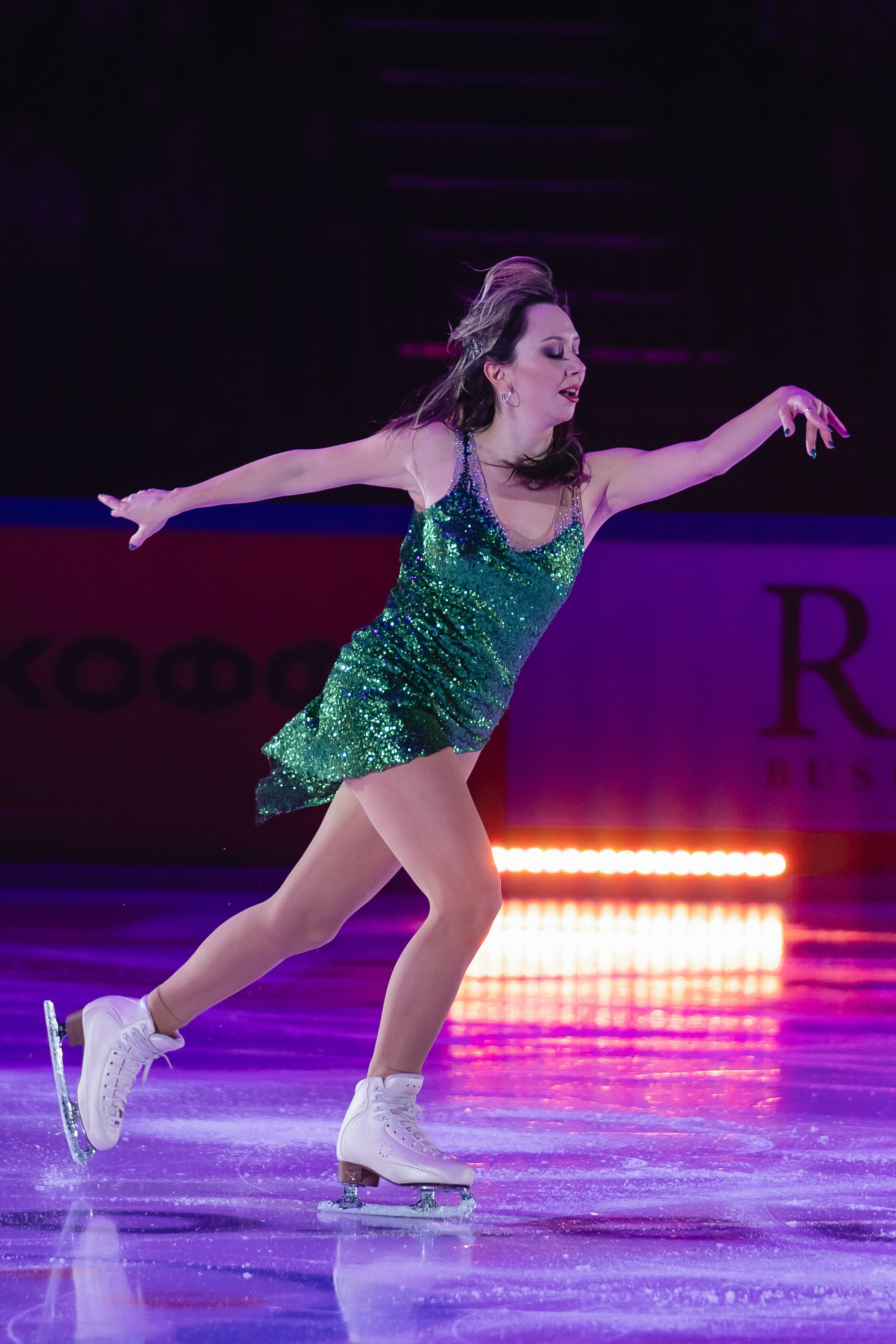 Шоу «Чемпионы на льду» в Новосибирске. Воробьева Ксения — Спортивный и танцевальный фотограф Новосибирск