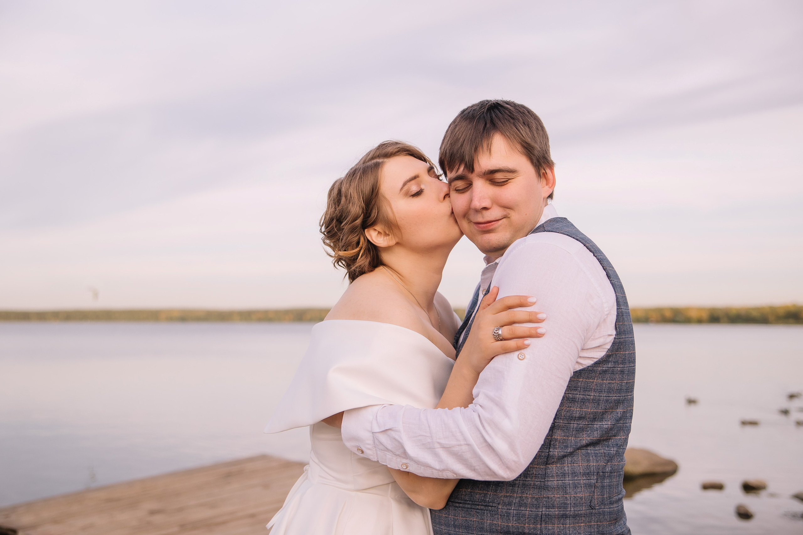 Свадебная прогулка. Свадебный, семейный фотограф, контент съёмка. Екатеринбург. Елена Граф