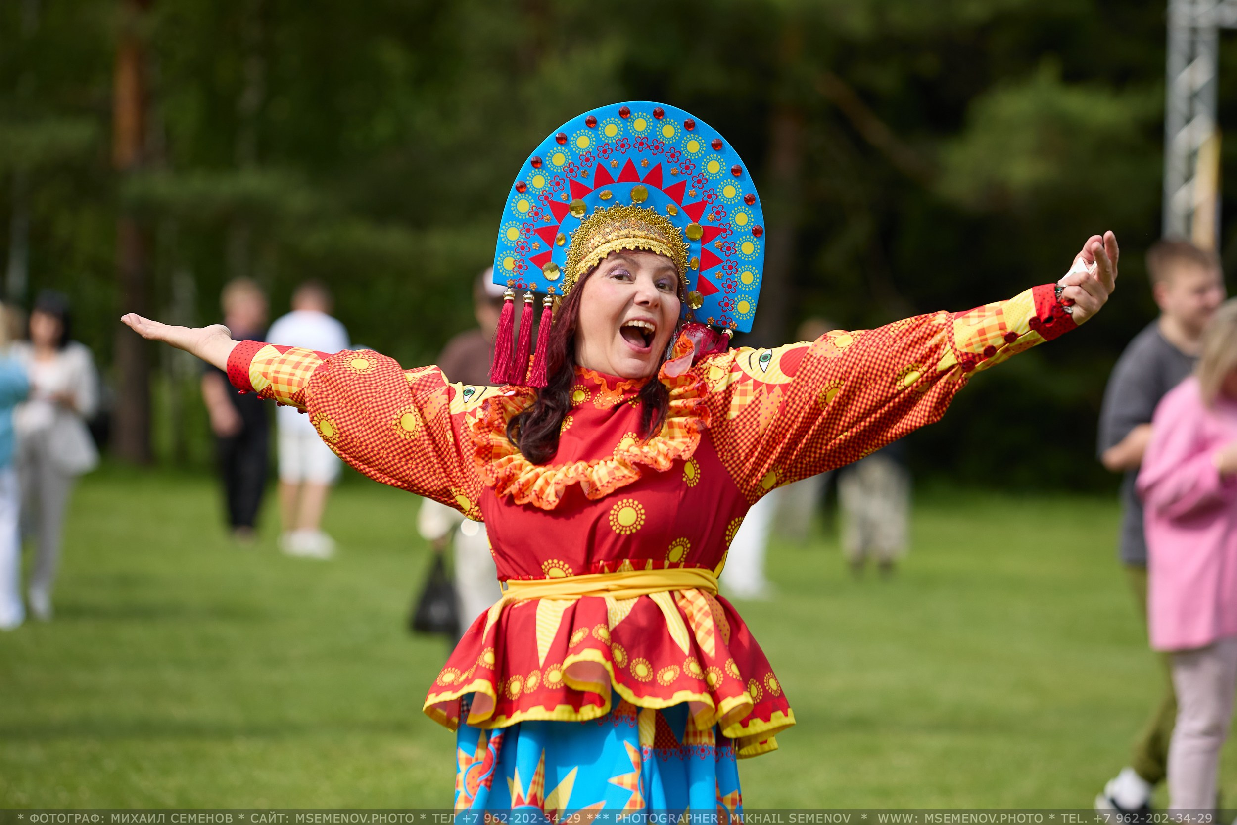 АНОНС 1-й день Фестиваля «Поворот на Горе — Грязь» 2025. Фотограф, фотопроекты Михаила Семенова в Ярославле. Фотошкола