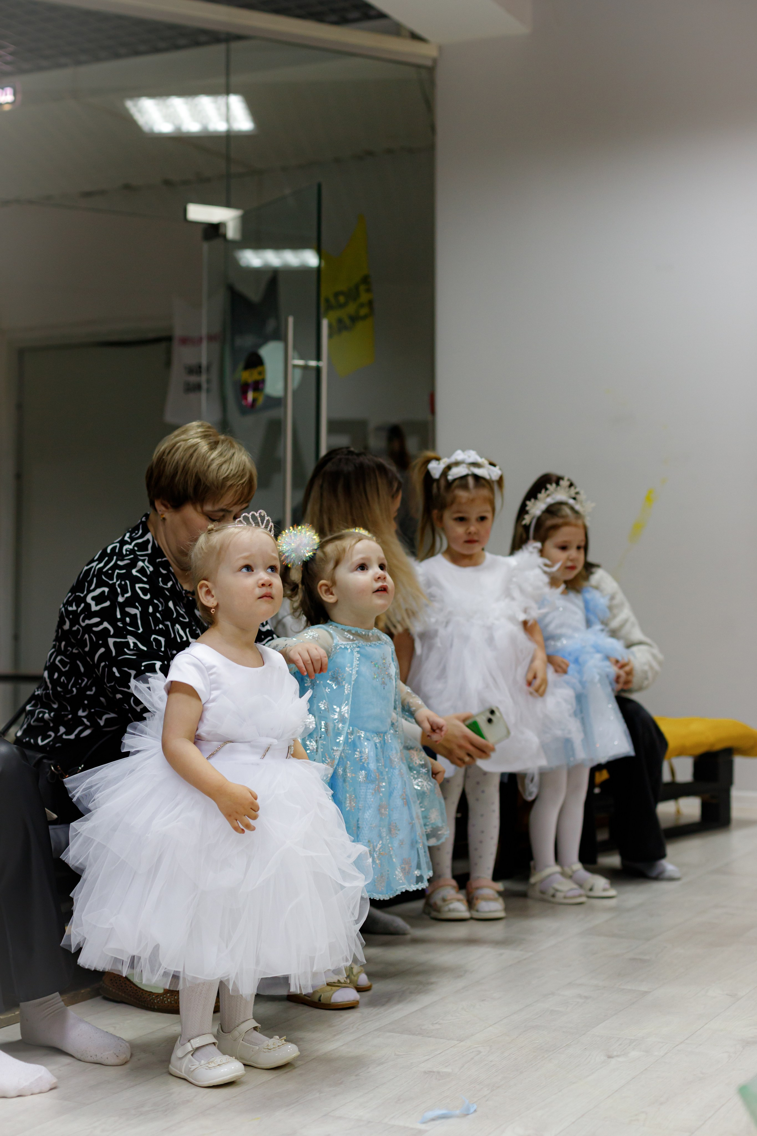 HAPPY NEW YEAR PART/3. Photokarish