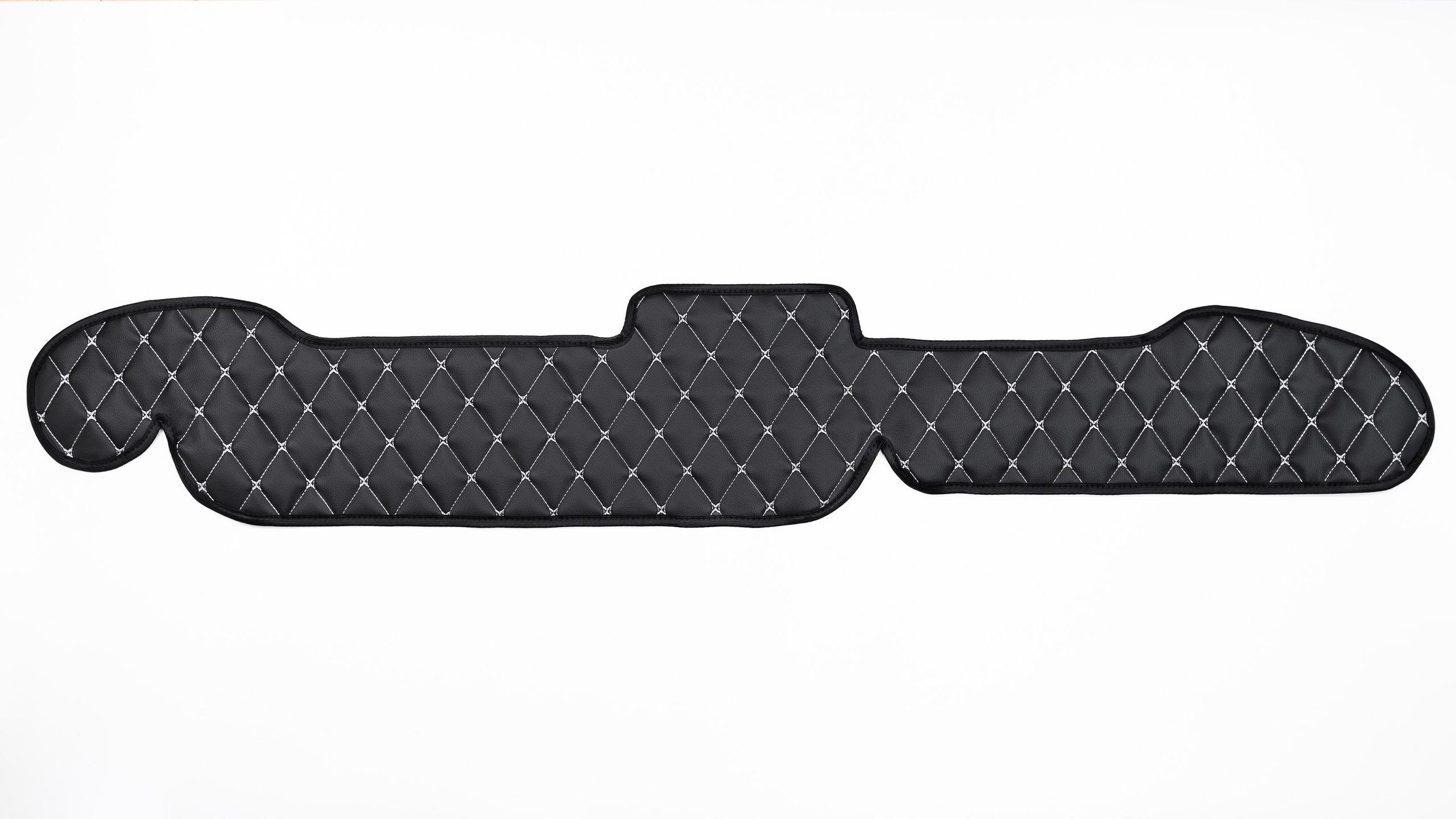 Автонакидки на панель. Предметный фотограф, фото для маркетплейсов Пятигорск, КМВ