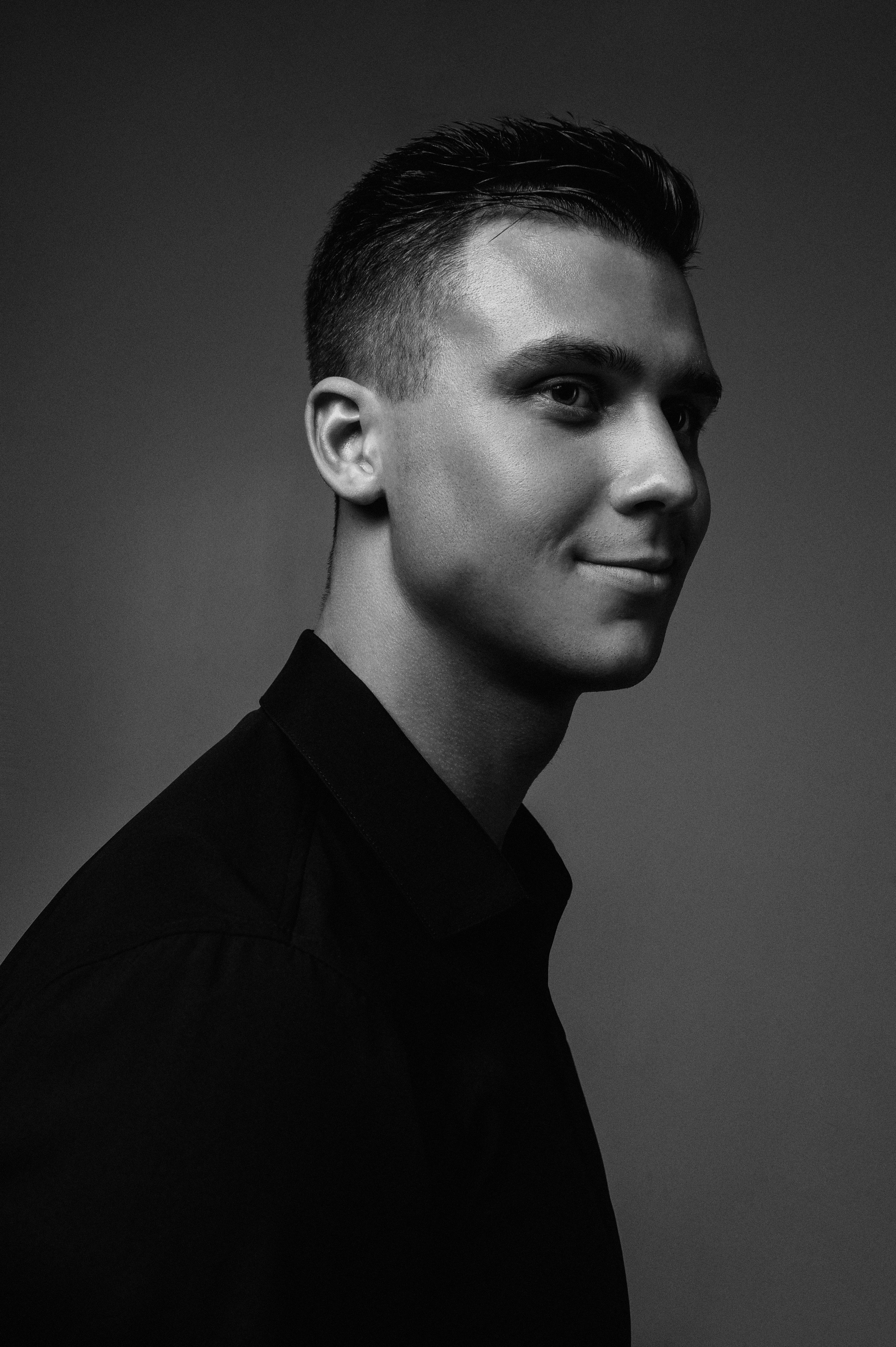 Контент для бизнеса / портрет (1). Фотограф в Екатеринбурге Артём Зайнетдинов