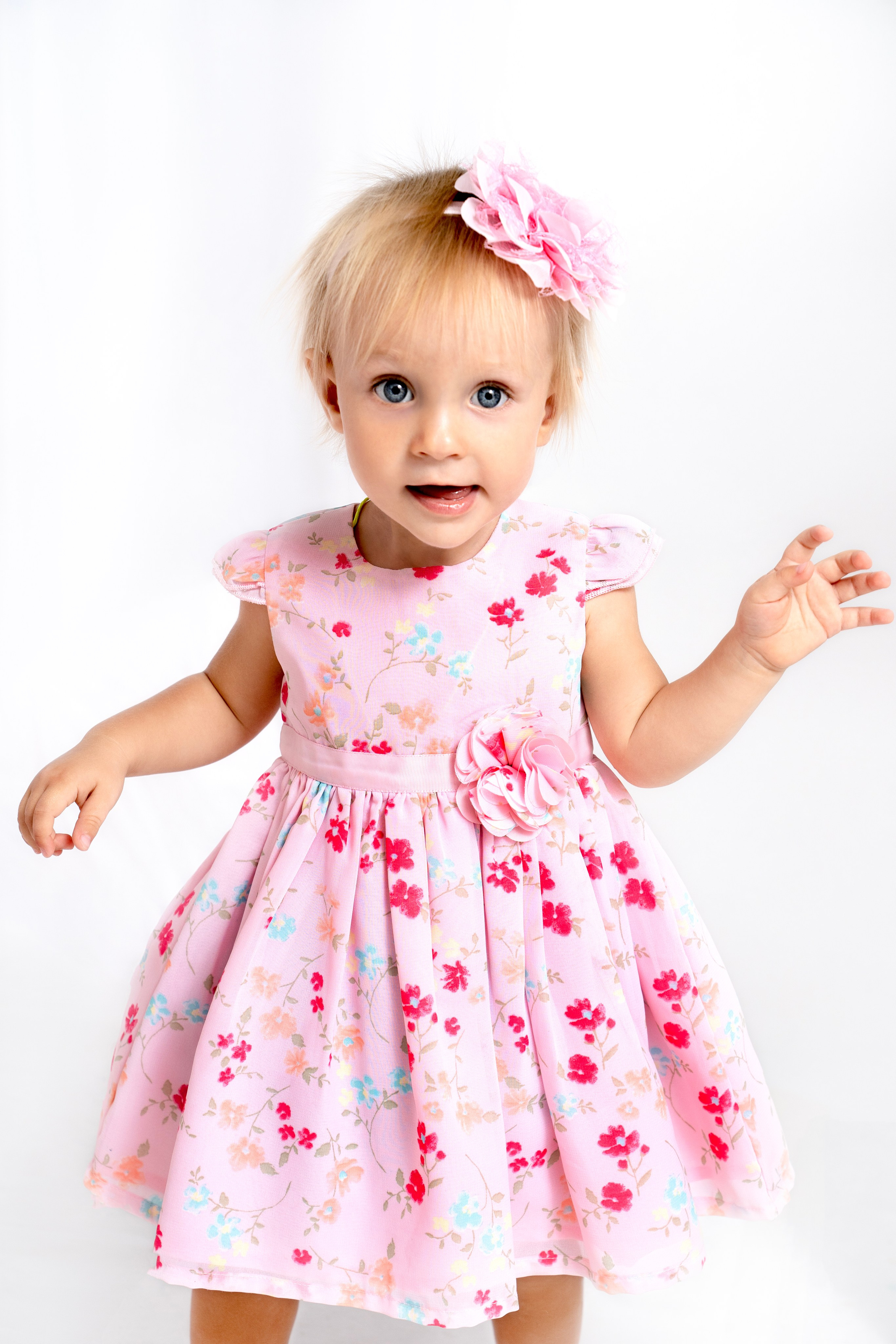 Фотосессия ГОДОВАСИЕ. Фотограф новорожденных, детей до года и беременных в Симферополе