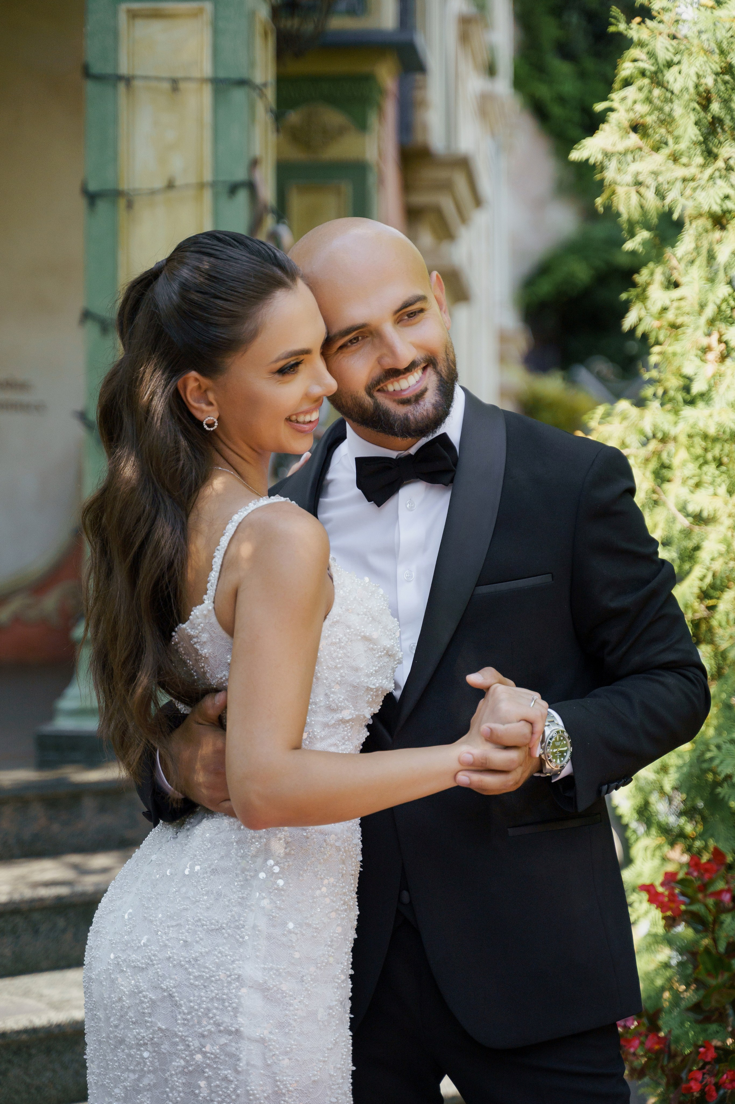 Сватовство в Краснодаре от лучших свадебных фотографов и операторов ТВИНС СТУДИО. ТВИНС СТУДИО — лучшие свадебные фотографы и видеографы в Краснодаре