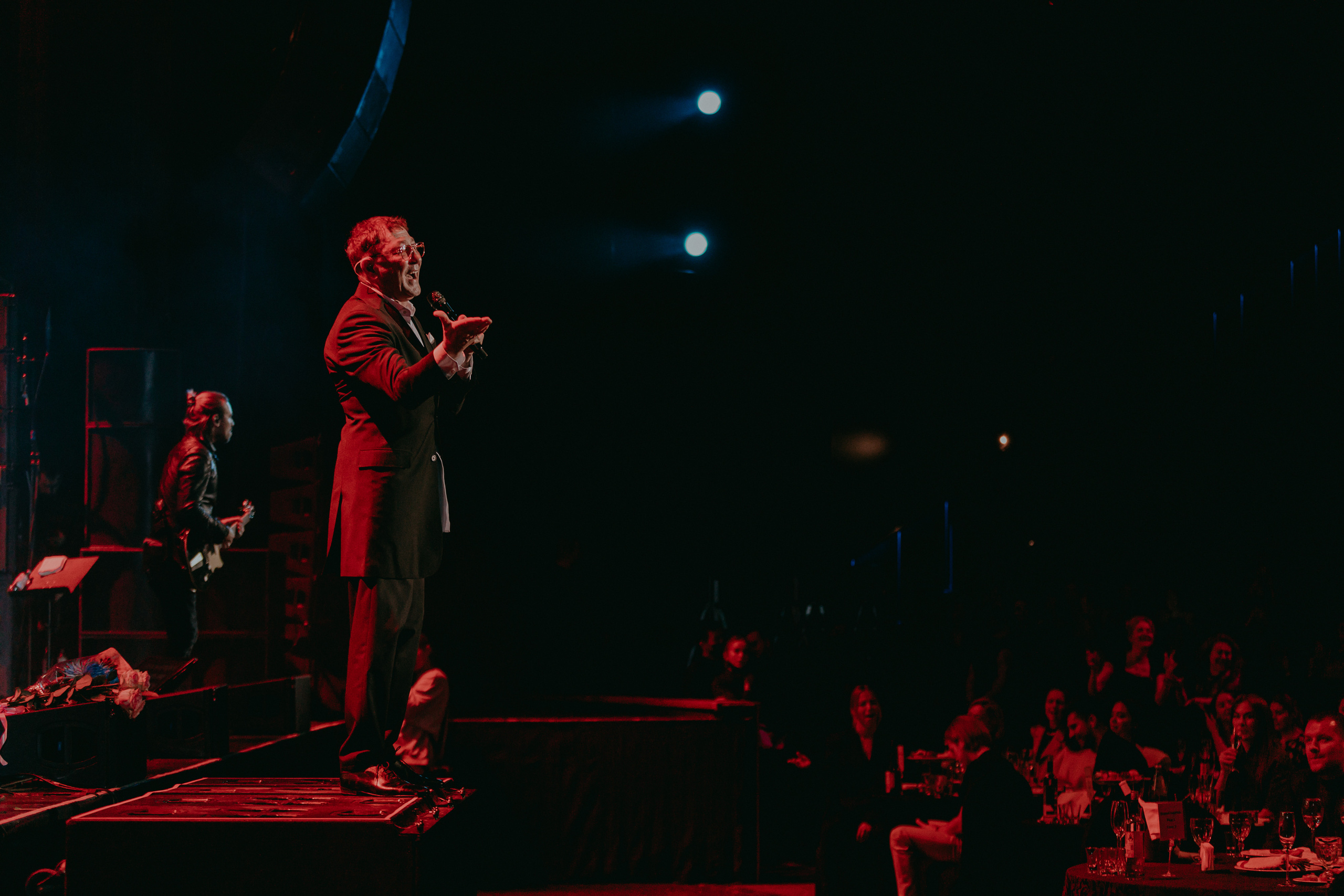 Большой праздничный концерт «Я нравлюсь женщинам» в Москве. «Птичка на проводе»: информационный портал в Москве