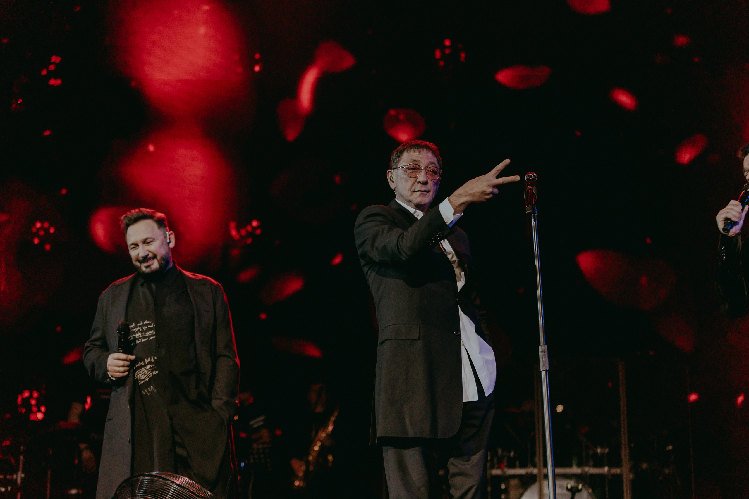 Стас Михайлов и Григорий Лепс на праздничном концерте Я нравлюсь женщинам в Москве