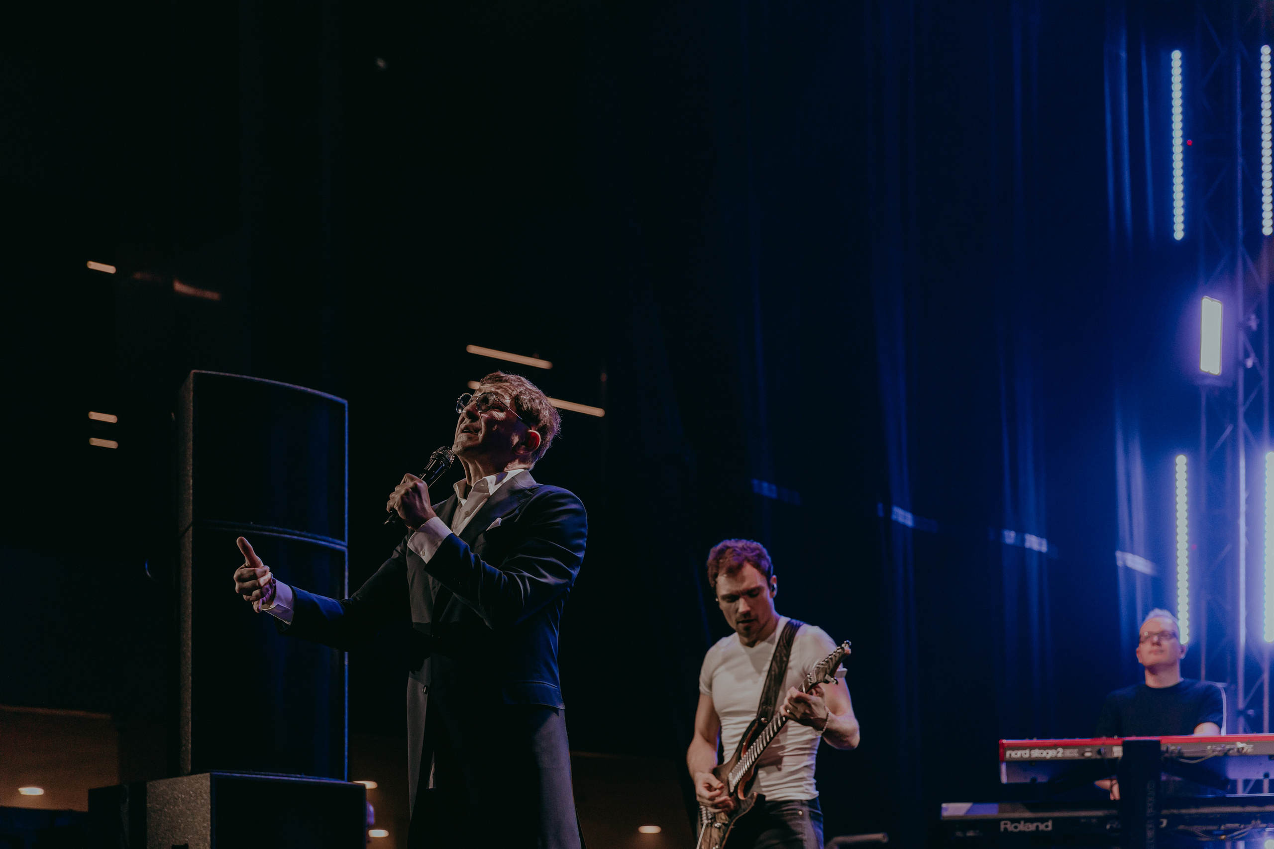 Григорий Лепс благотворительный концерт «Zа Россию» в Москве. «Птичка на проводе»: информационный портал в Москве