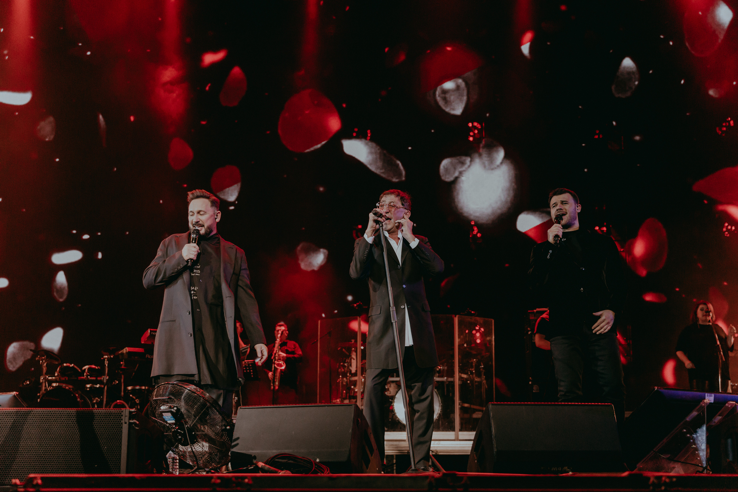 Стас Михайлов, Григорий Лепс и Эмин на праздничном концерте Я нравлюсь женщинам в Москве