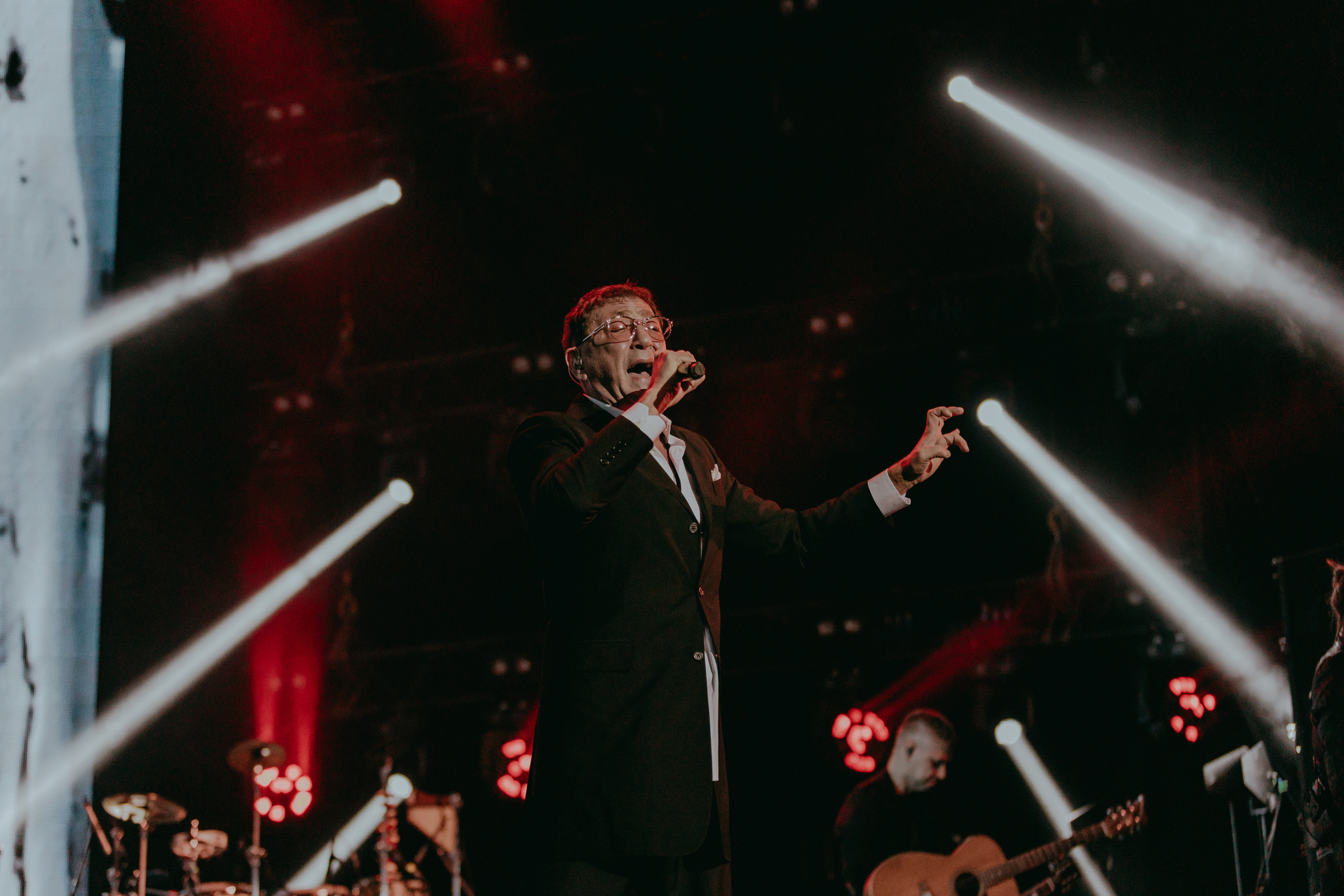 Большой праздничный концерт «Я нравлюсь женщинам» в Москве. «Птичка на проводе»: информационный портал в Москве