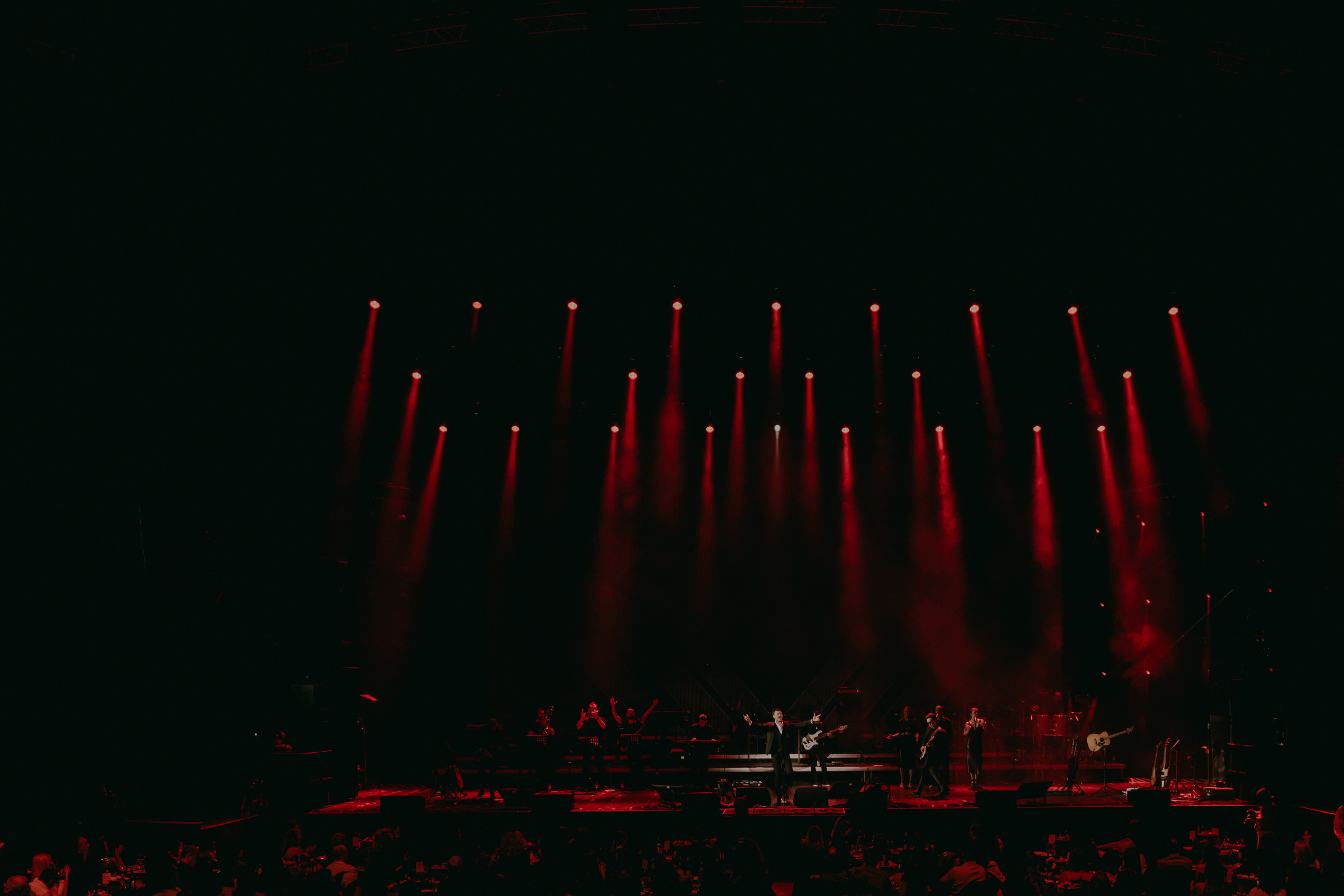 Большой праздничный концерт «Я нравлюсь женщинам» в Москве. «Птичка на проводе»: информационный портал в Москве