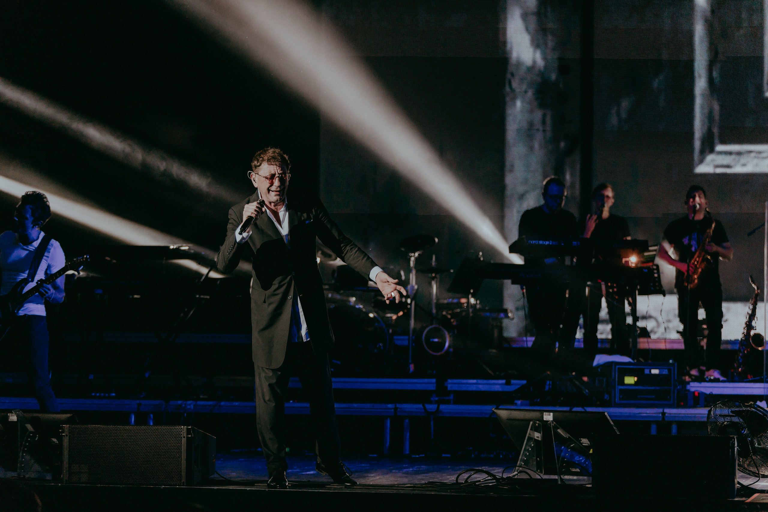 Большой праздничный концерт «Я нравлюсь женщинам» в Москве. «Птичка на проводе»: информационный портал в Москве