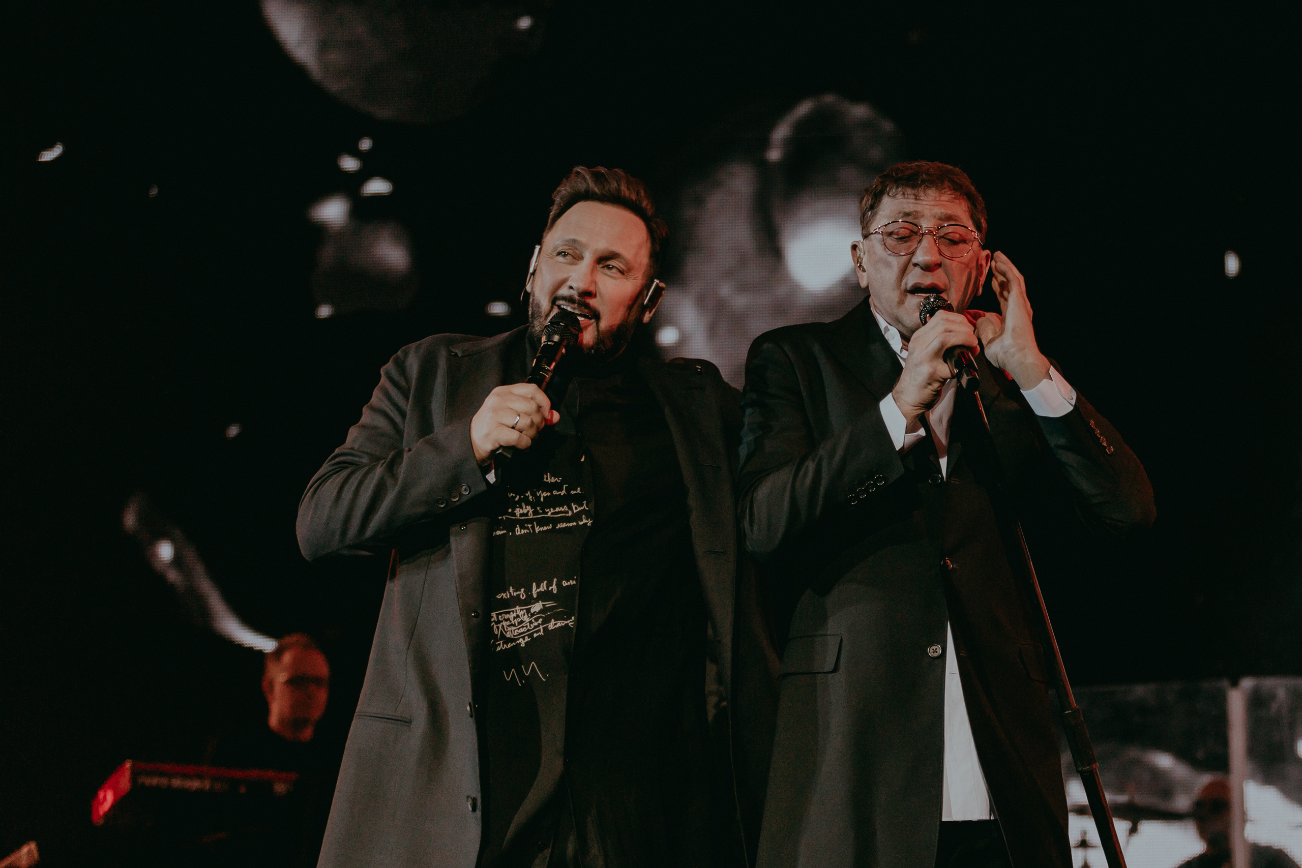 Стас Михайлов и Григорий Лепс на праздничном концерте Я нравлюсь женщинам в Москве