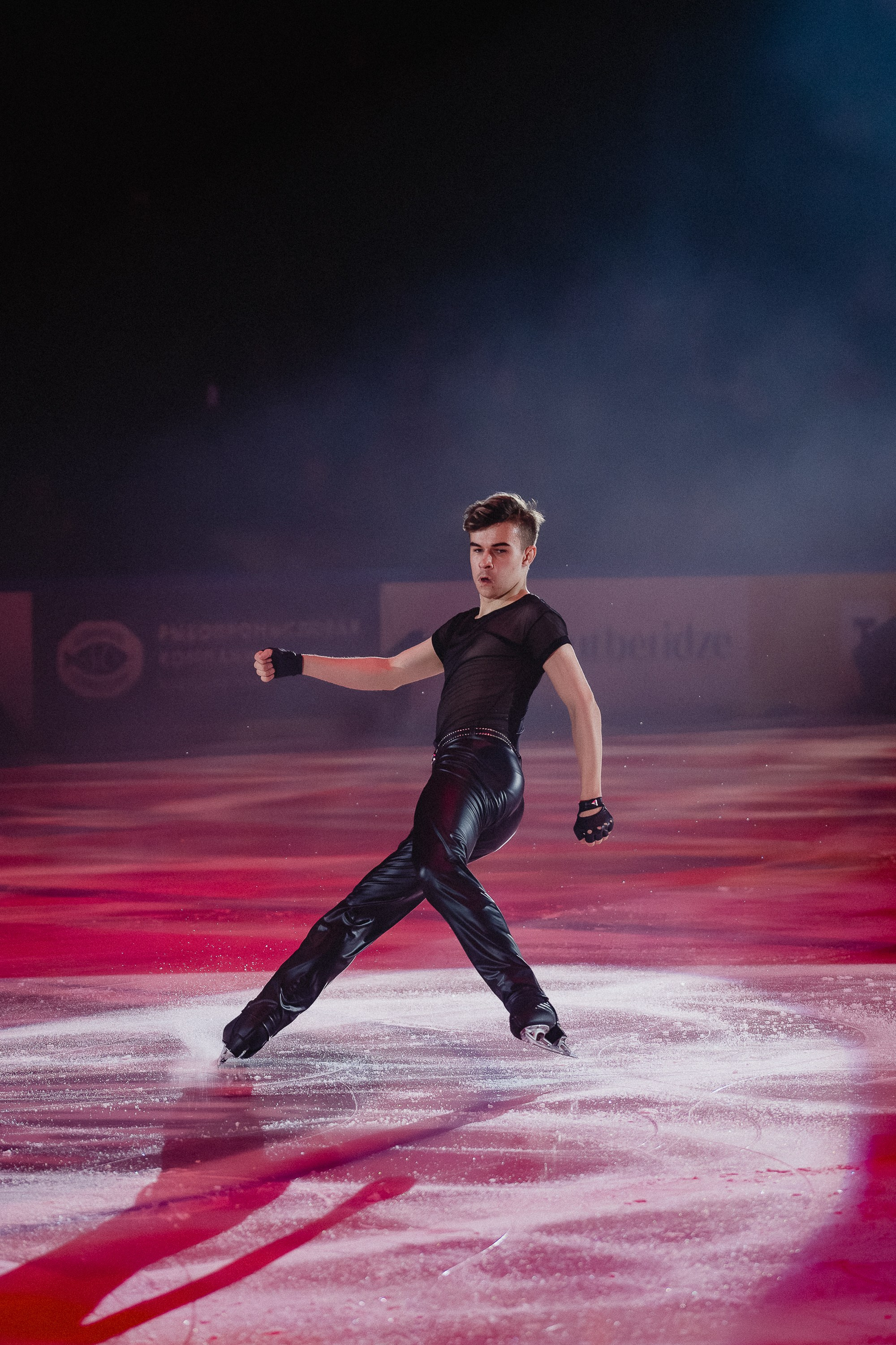 Шоу Этери Тутберидзе в Новосибирске. Воробьева Ксения — Спортивный и танцевальный фотограф Новосибирск