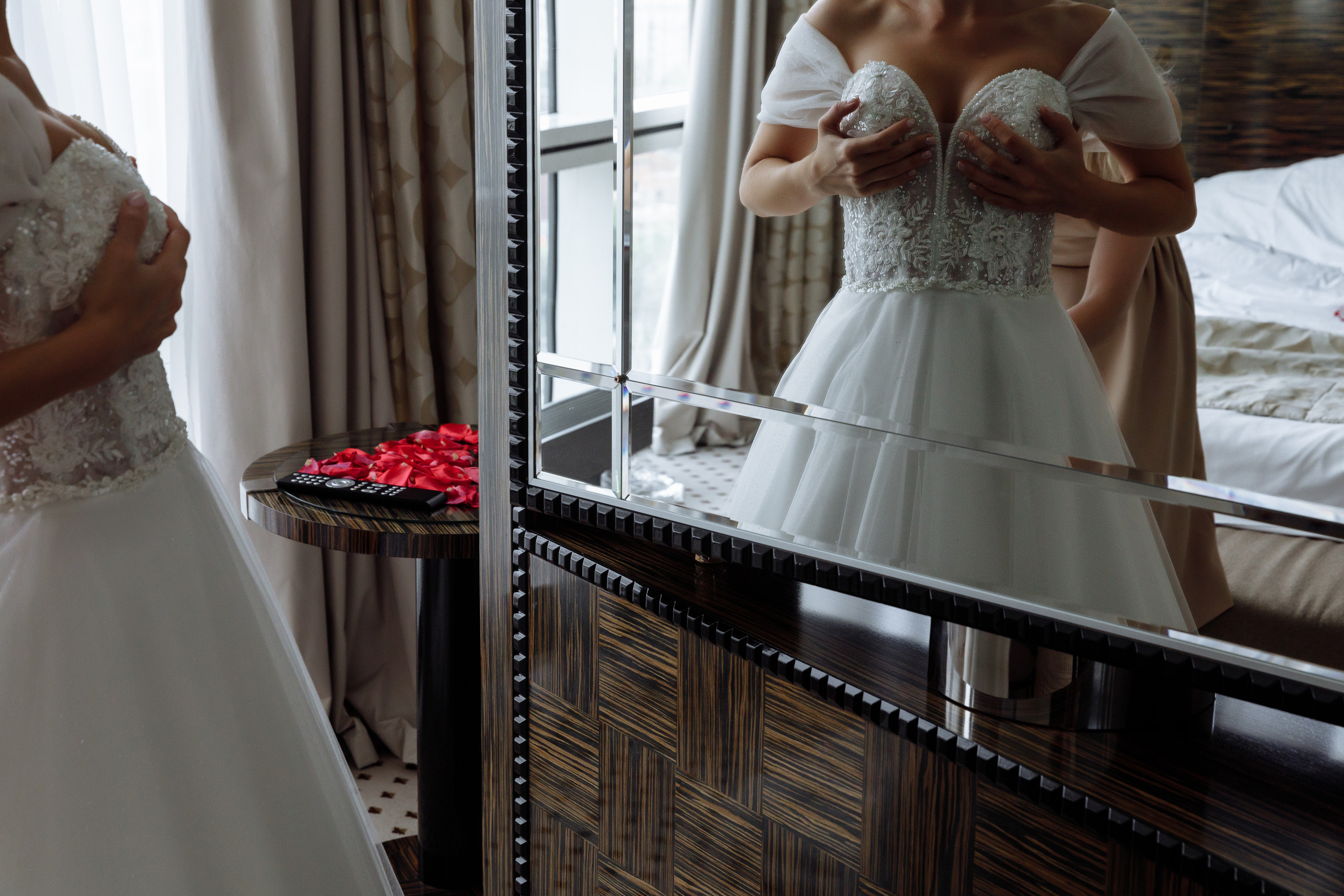 Смех, торт и танцы