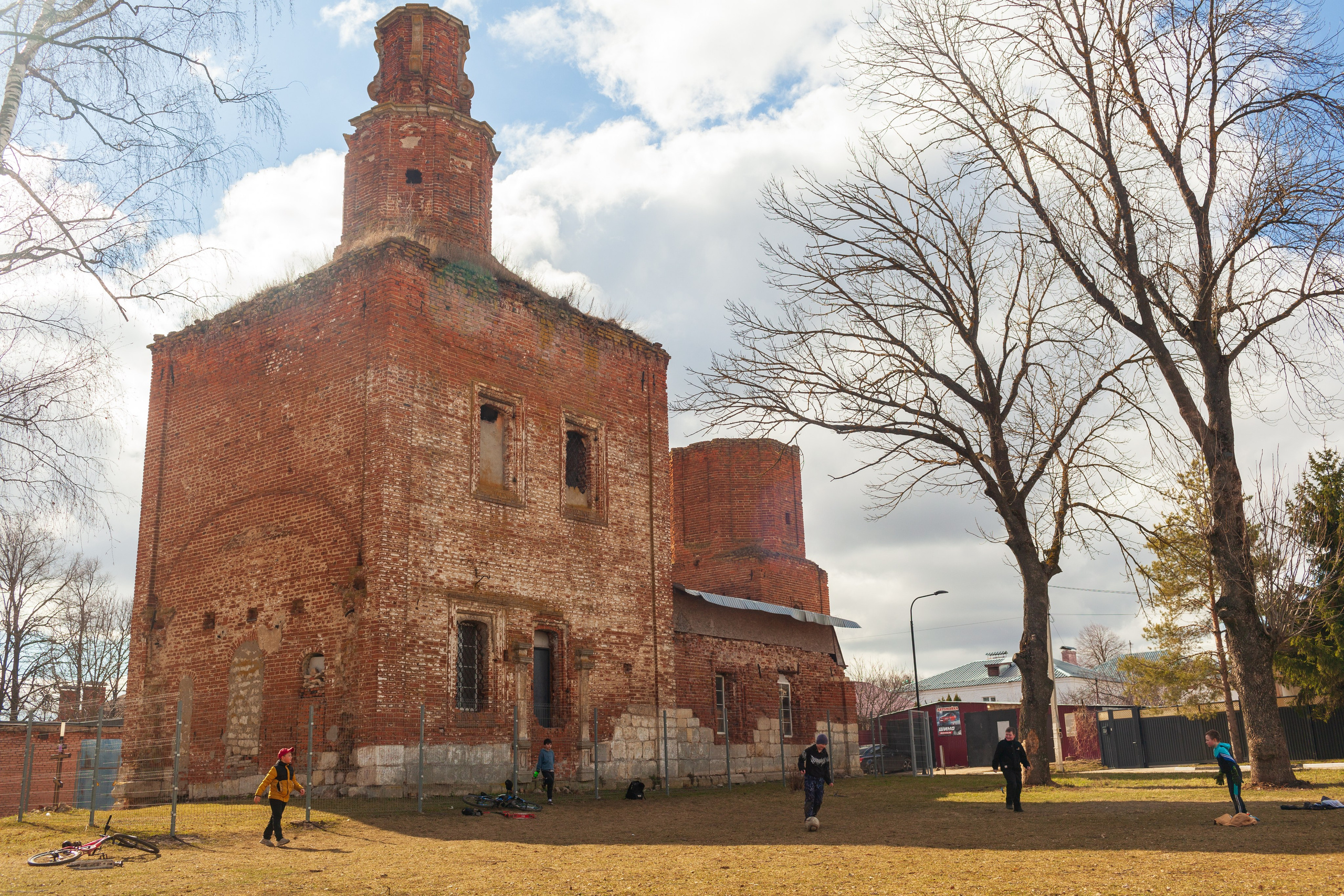 Старинный город Венёв. Фотохудожник Артём Парамонов