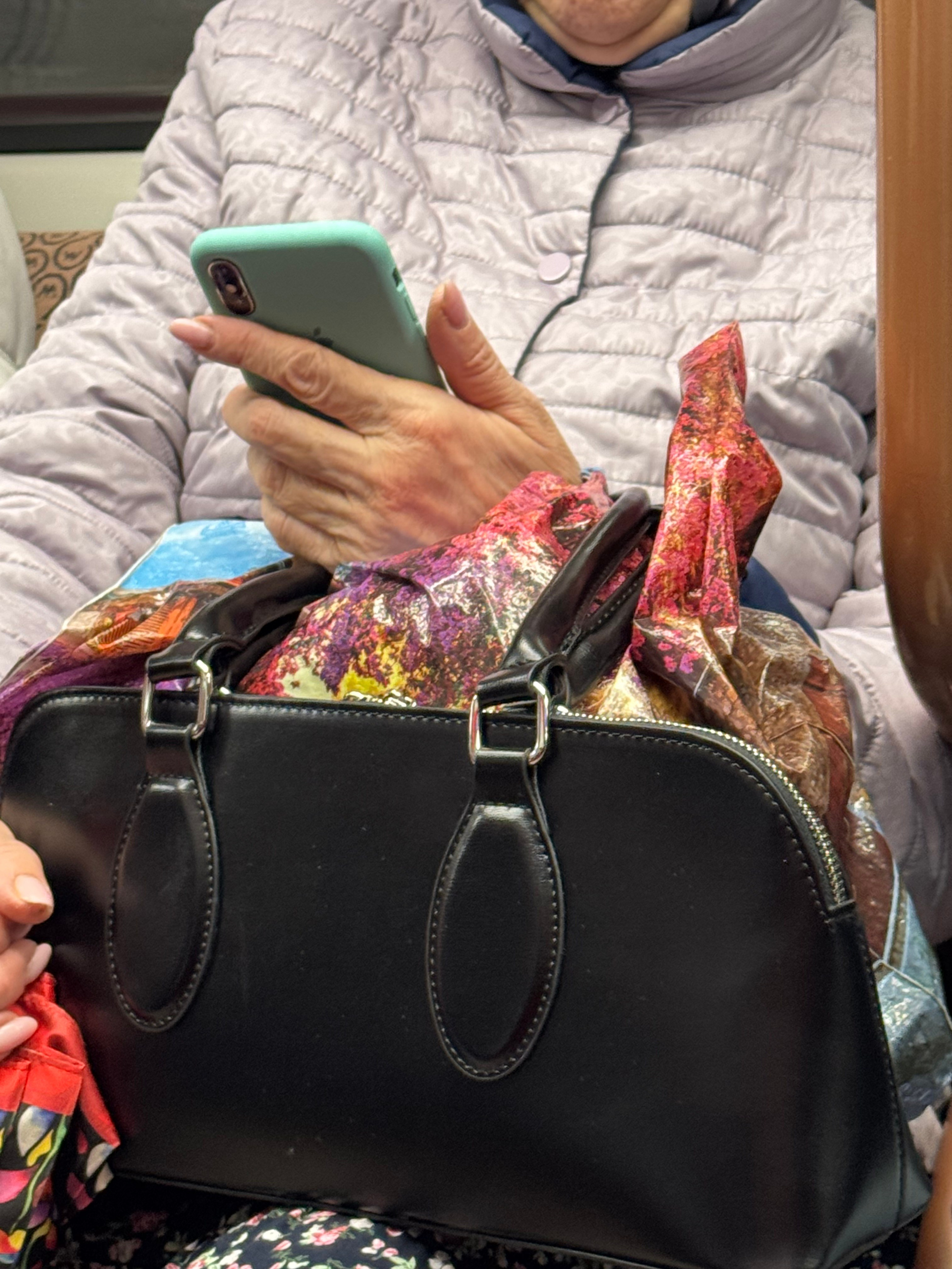 #руки_незнакомцев. Главная