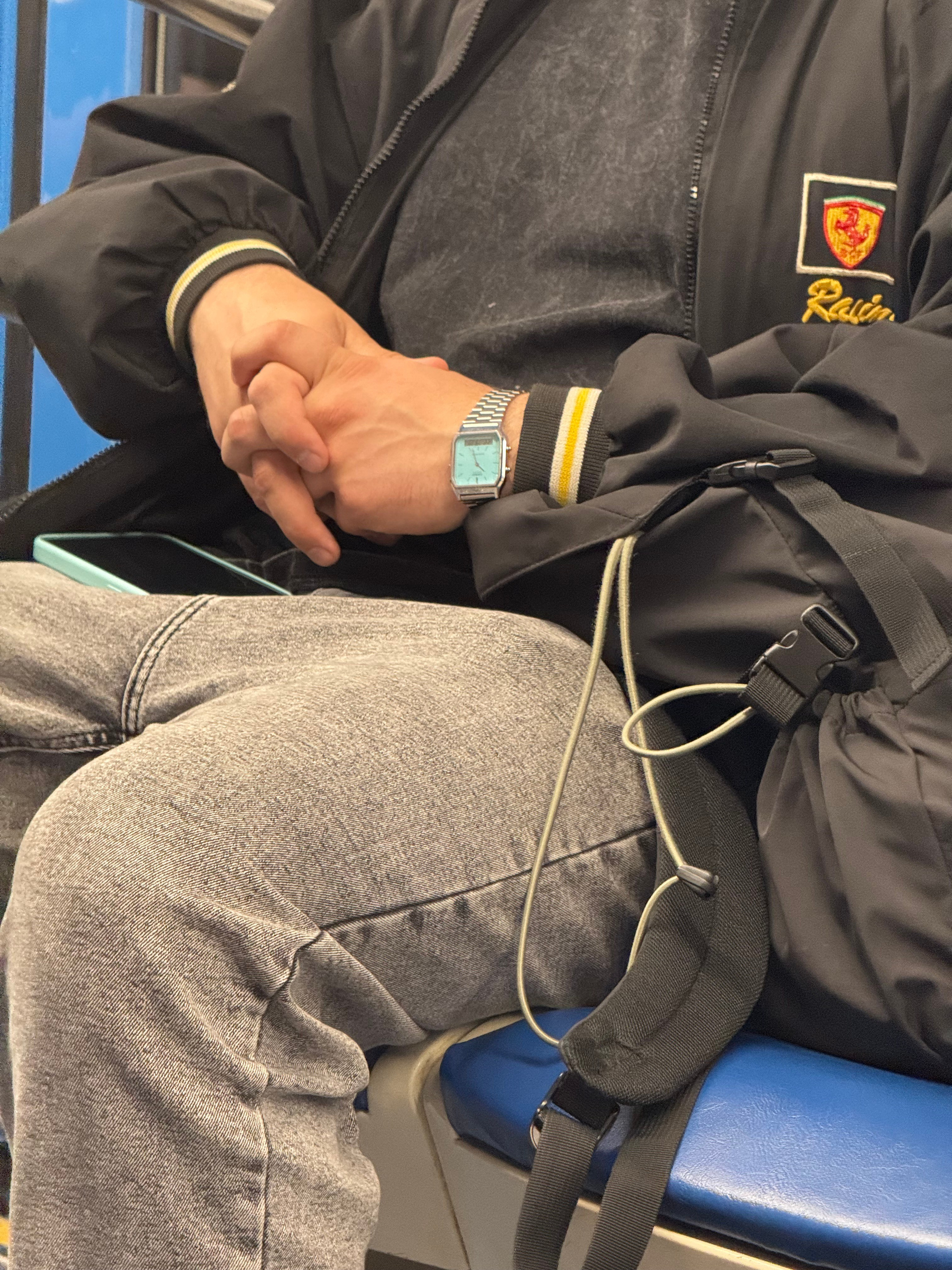 #руки_незнакомцев. Главная