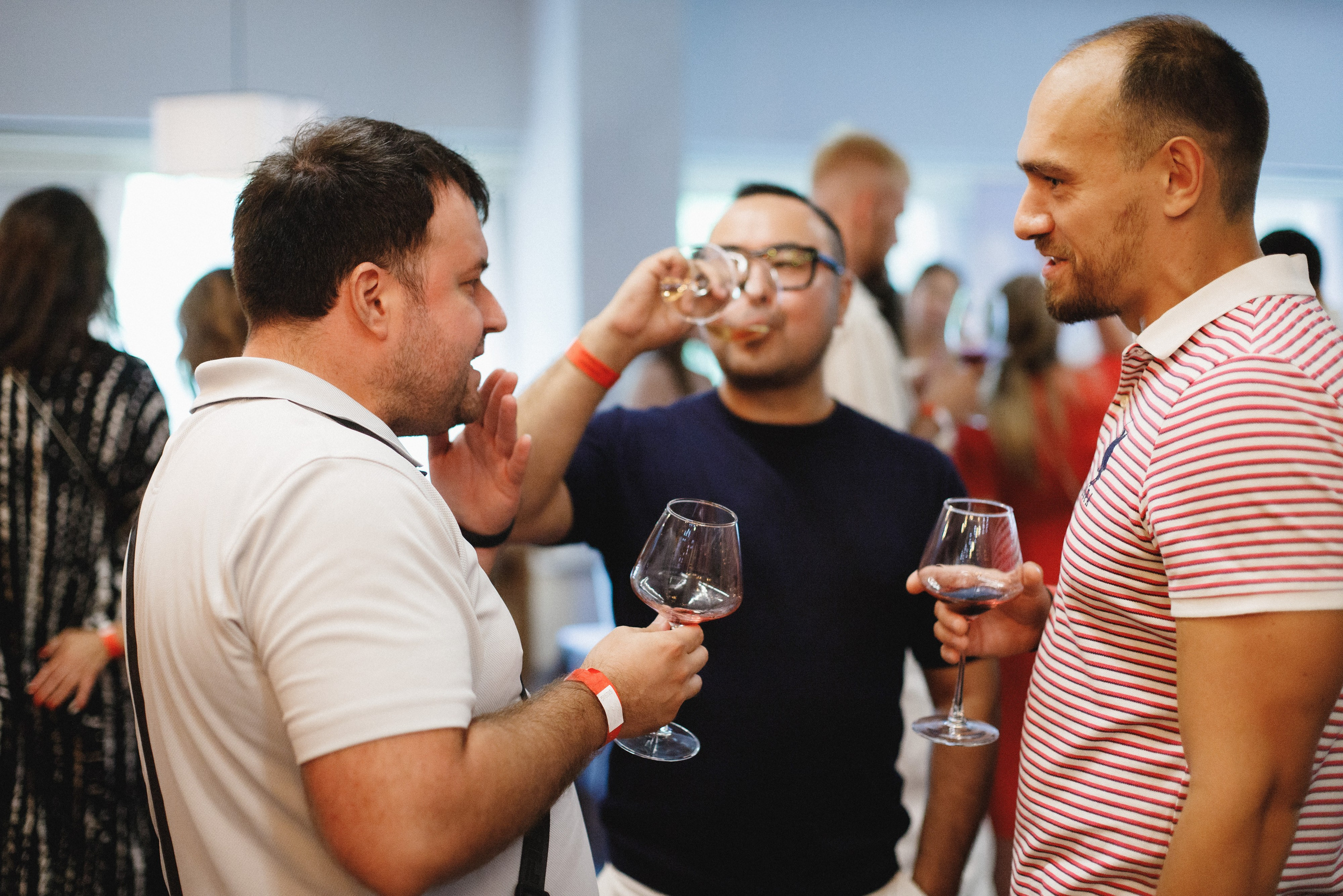 ФЕСТИВАЛЬ РОССИЙСКОГО ВИНА. СВОИ. ФОТООТЧЕТЫ-СОБЫТИЯ-МЕСТА