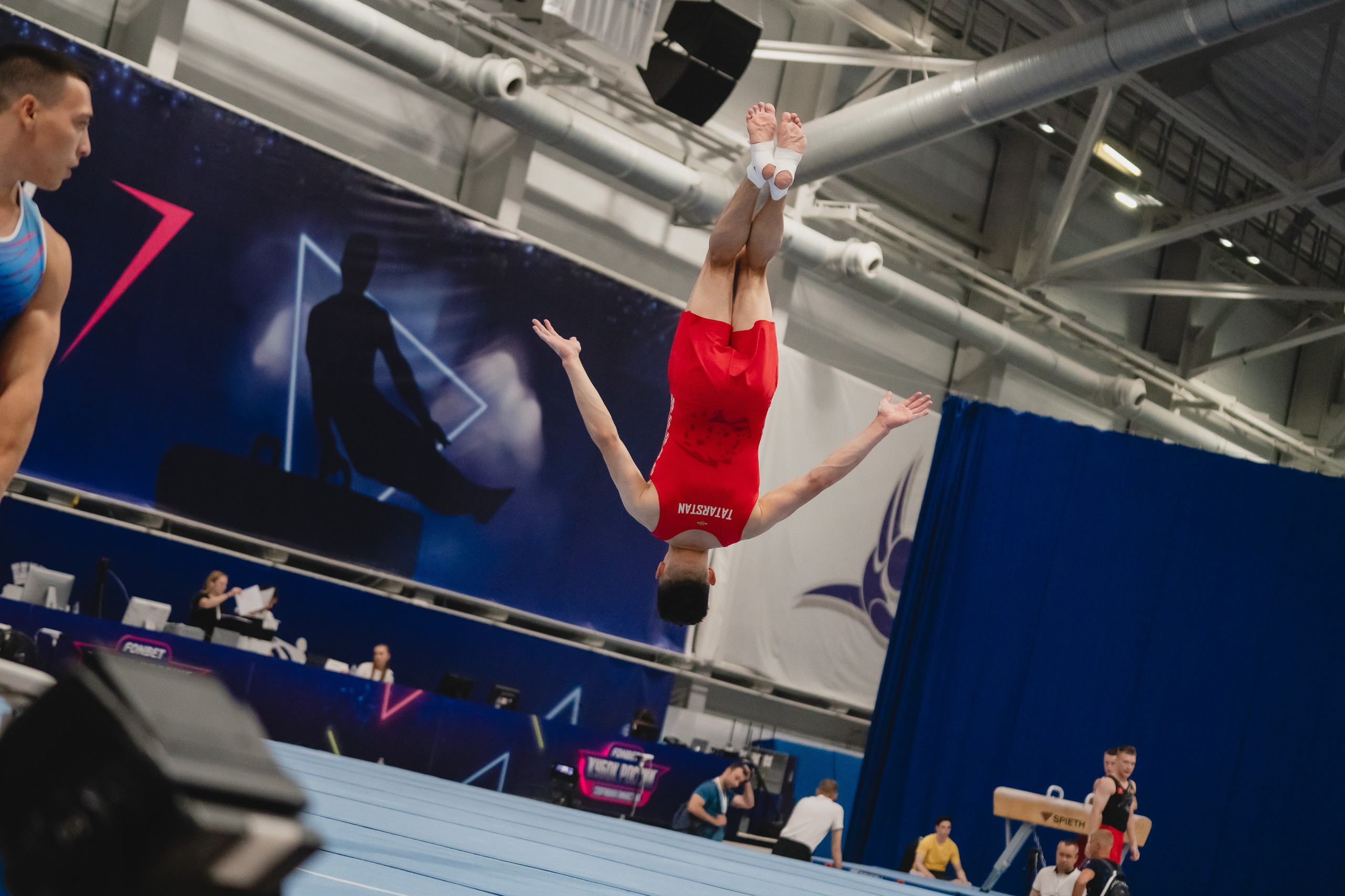 Кубок России по спортивной гимнастике. Воробьева Ксения — Спортивный и танцевальный фотограф Новосибирск