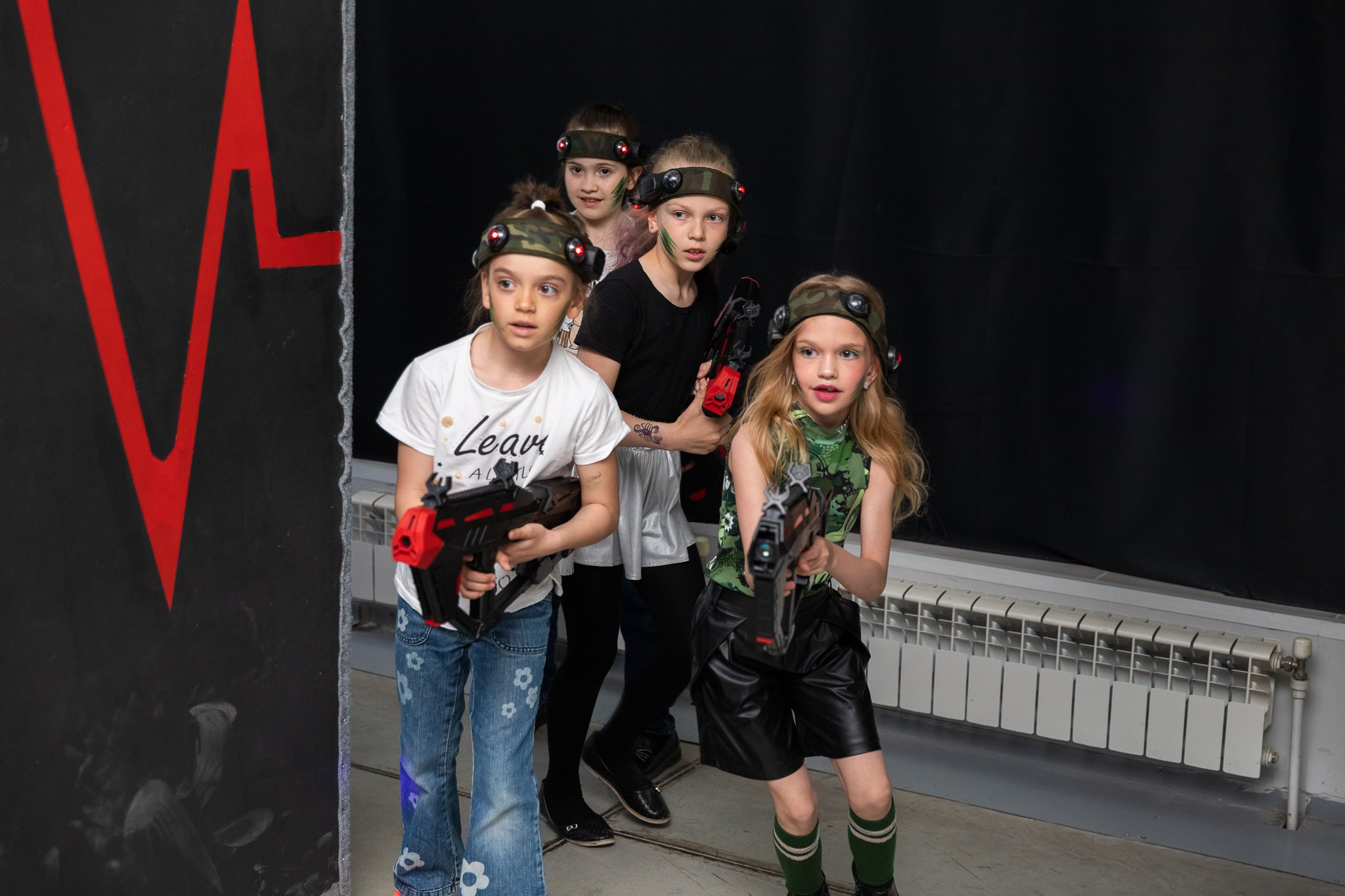 Платону 8 лет, лазертаг Zаряд. Фотограф Татьяна Генева