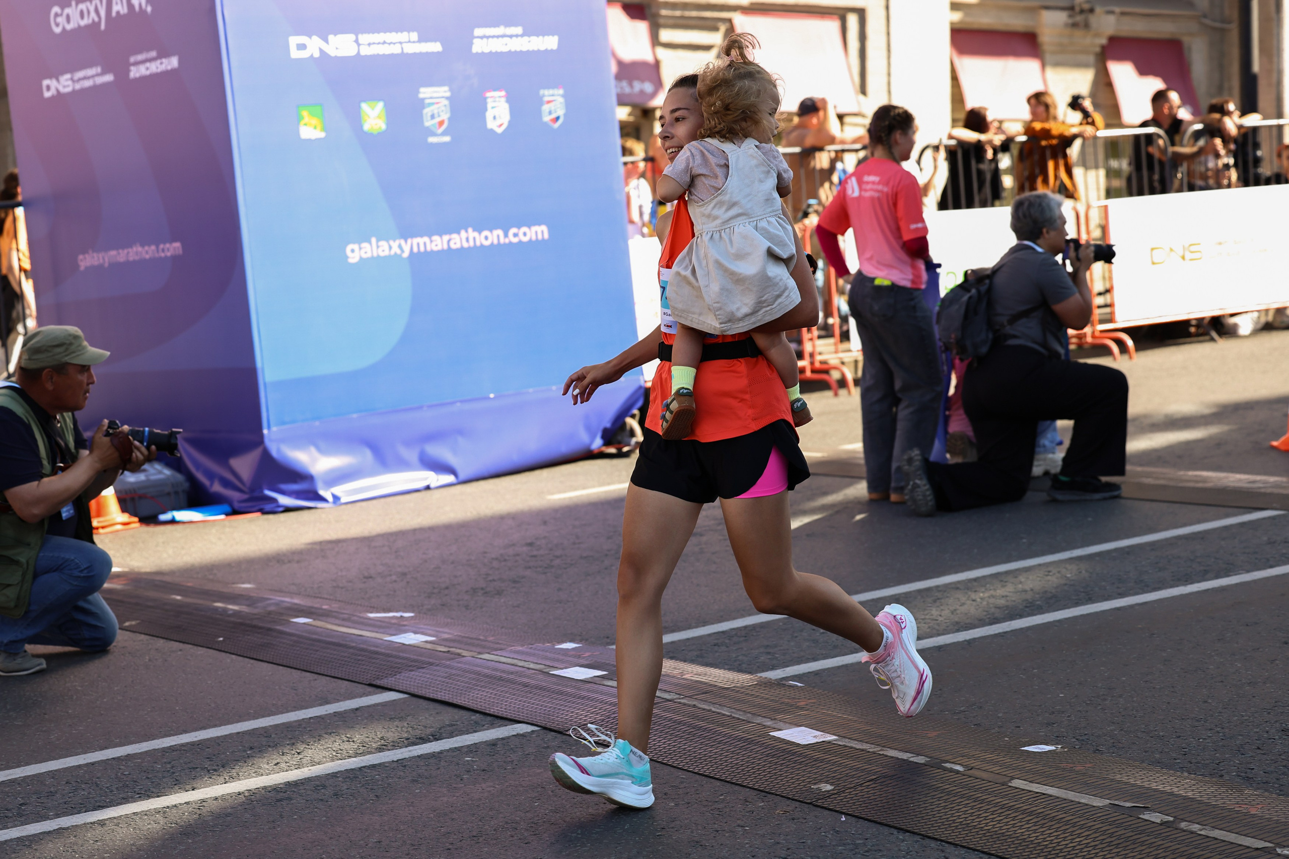 Репортажная фотосъемка во Владивостоке. Портретный, свадебный, репортажный фотограф во Владивостоке Юлиана Джули Фокс