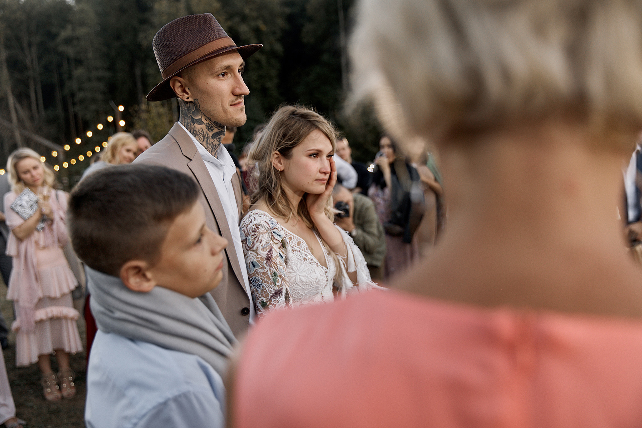 Там где нет связи, люди вынуждены общаться)). Фотограф Игорь Цаплин