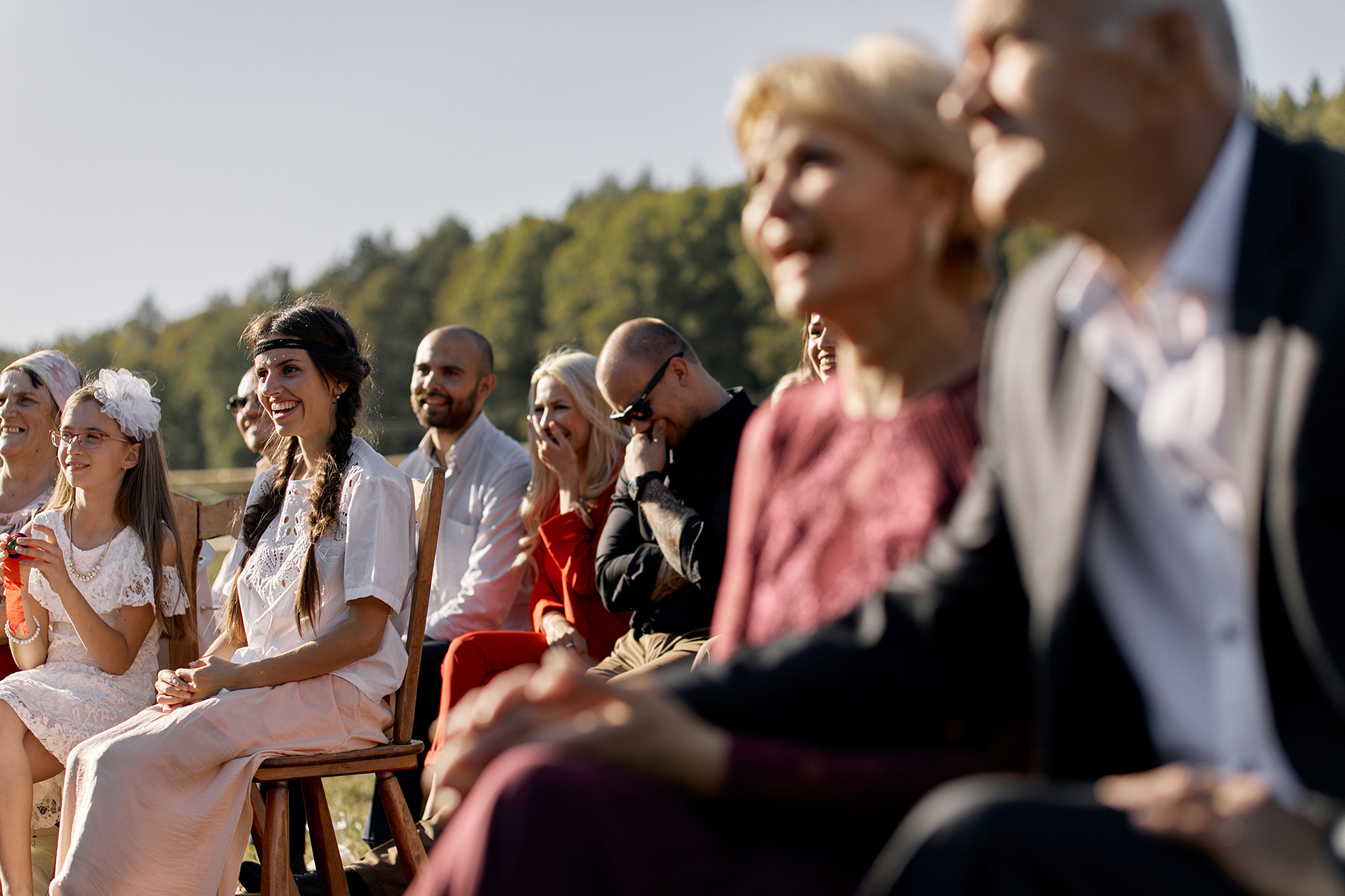 Там где нет связи, люди вынуждены общаться)). Фотограф Игорь Цаплин